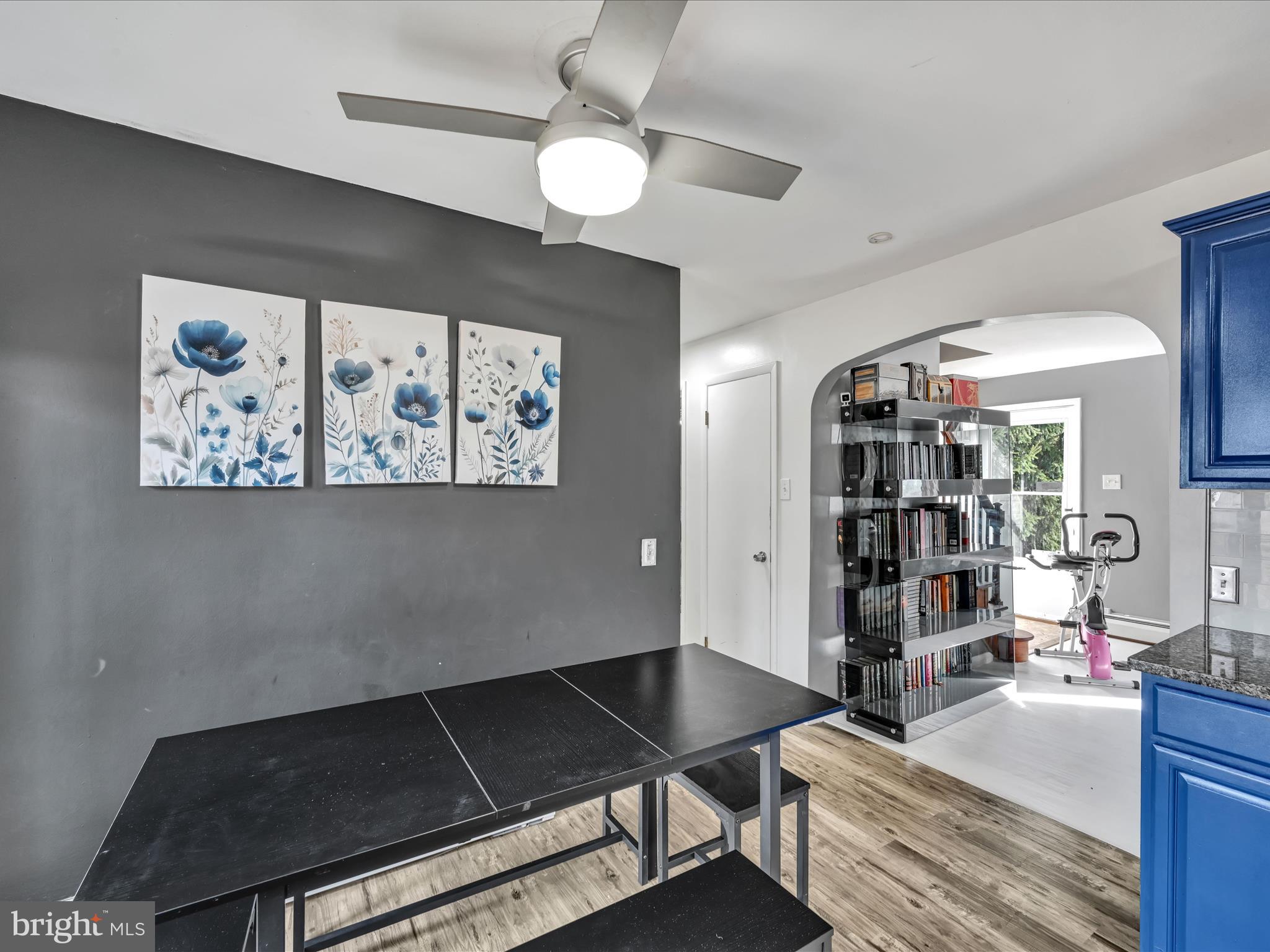 LIONS LAKE NORTH - Residential