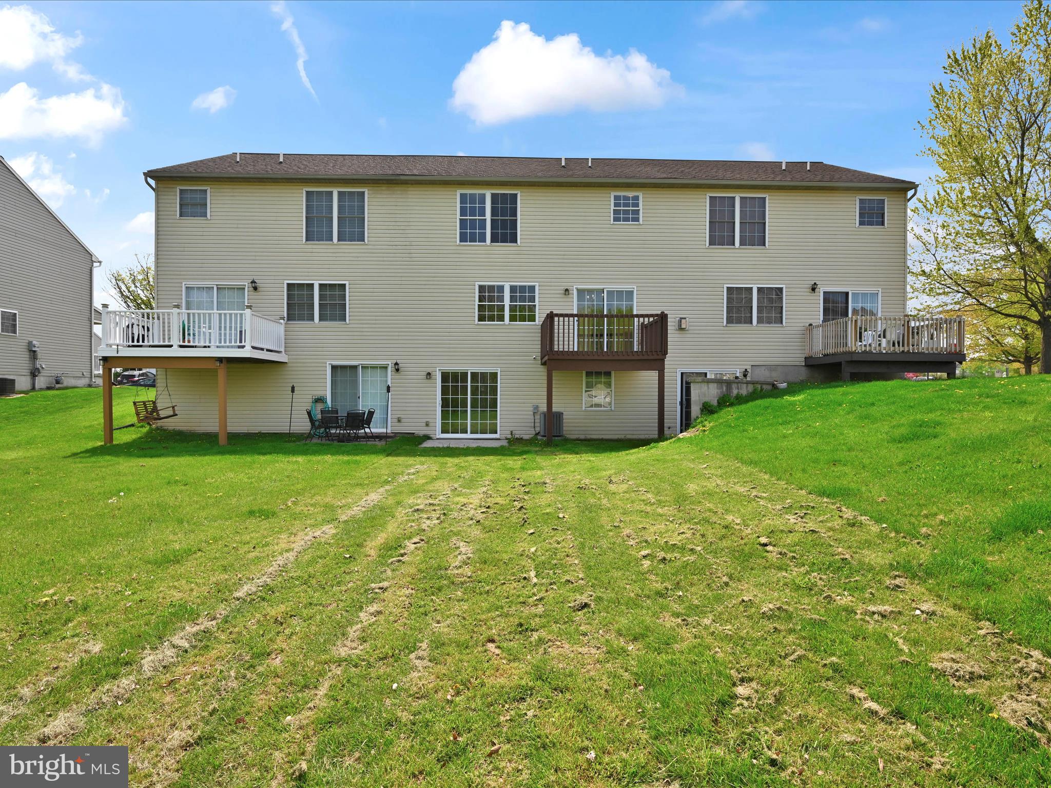 STERLING PLACE - Residential