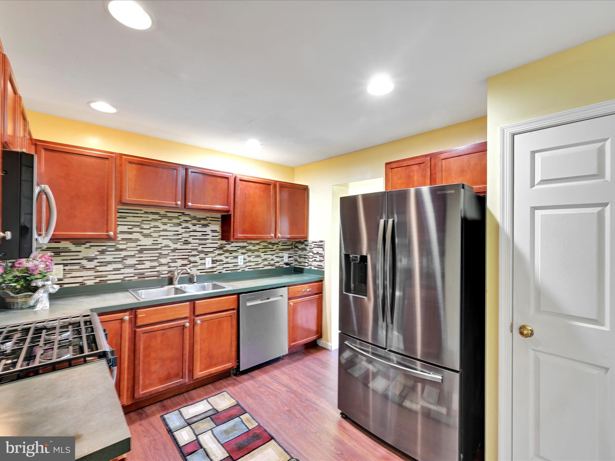 STERLING PLACE - Residential