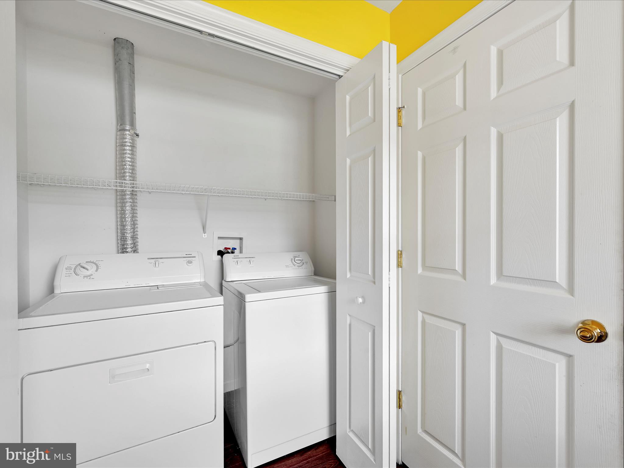 STERLING PLACE - Residential