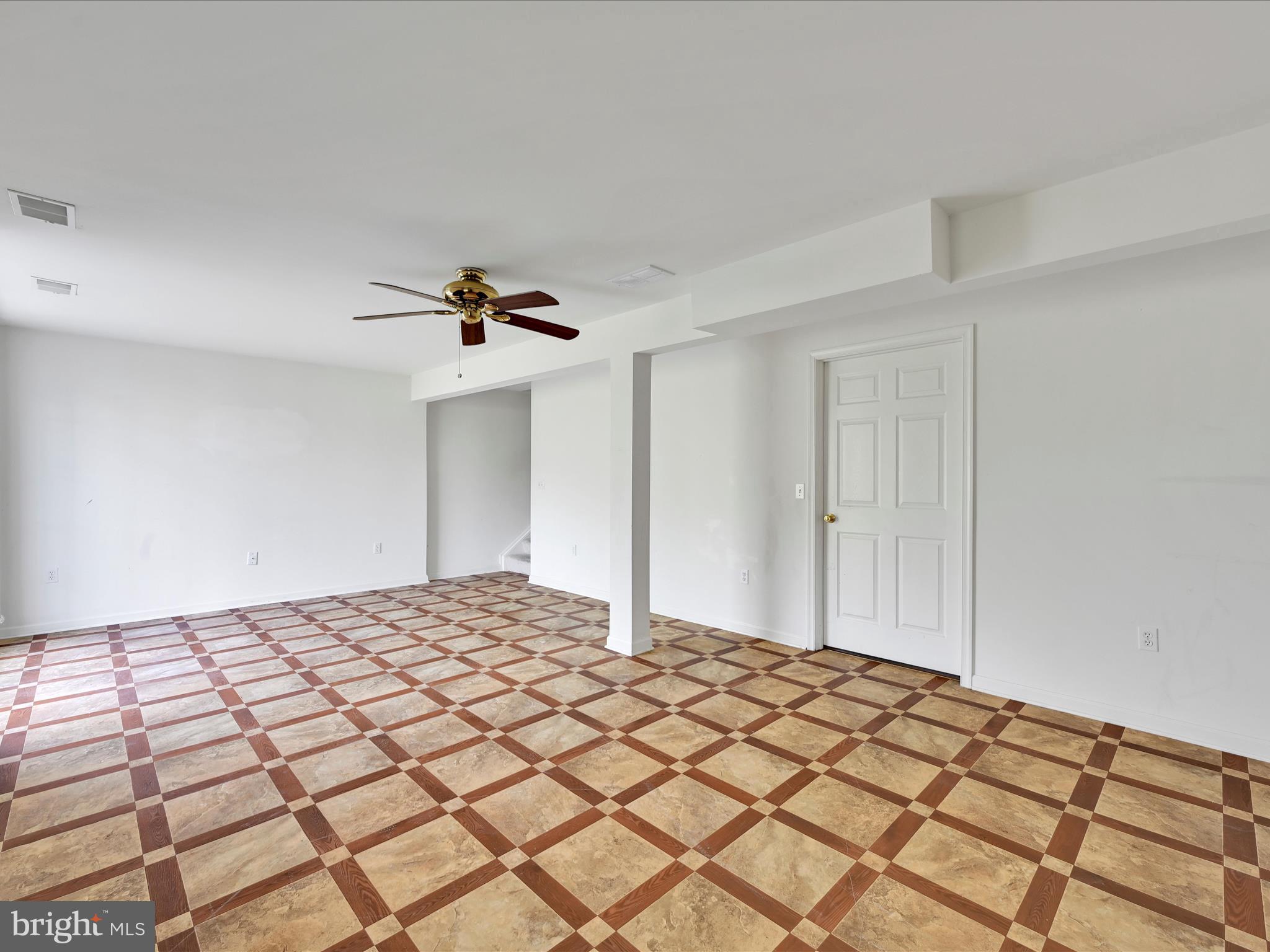 STERLING PLACE - Residential