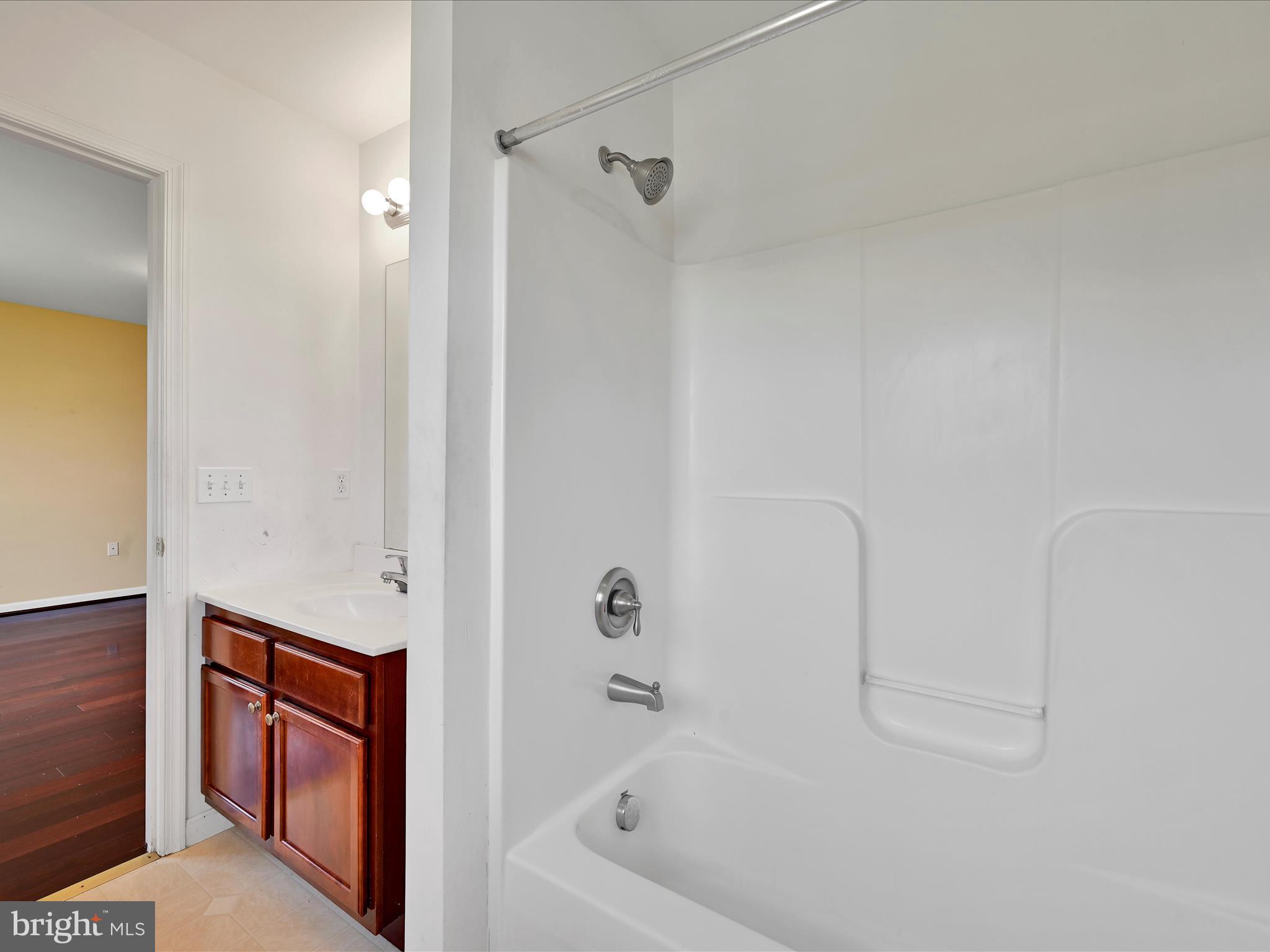 STERLING PLACE - Residential