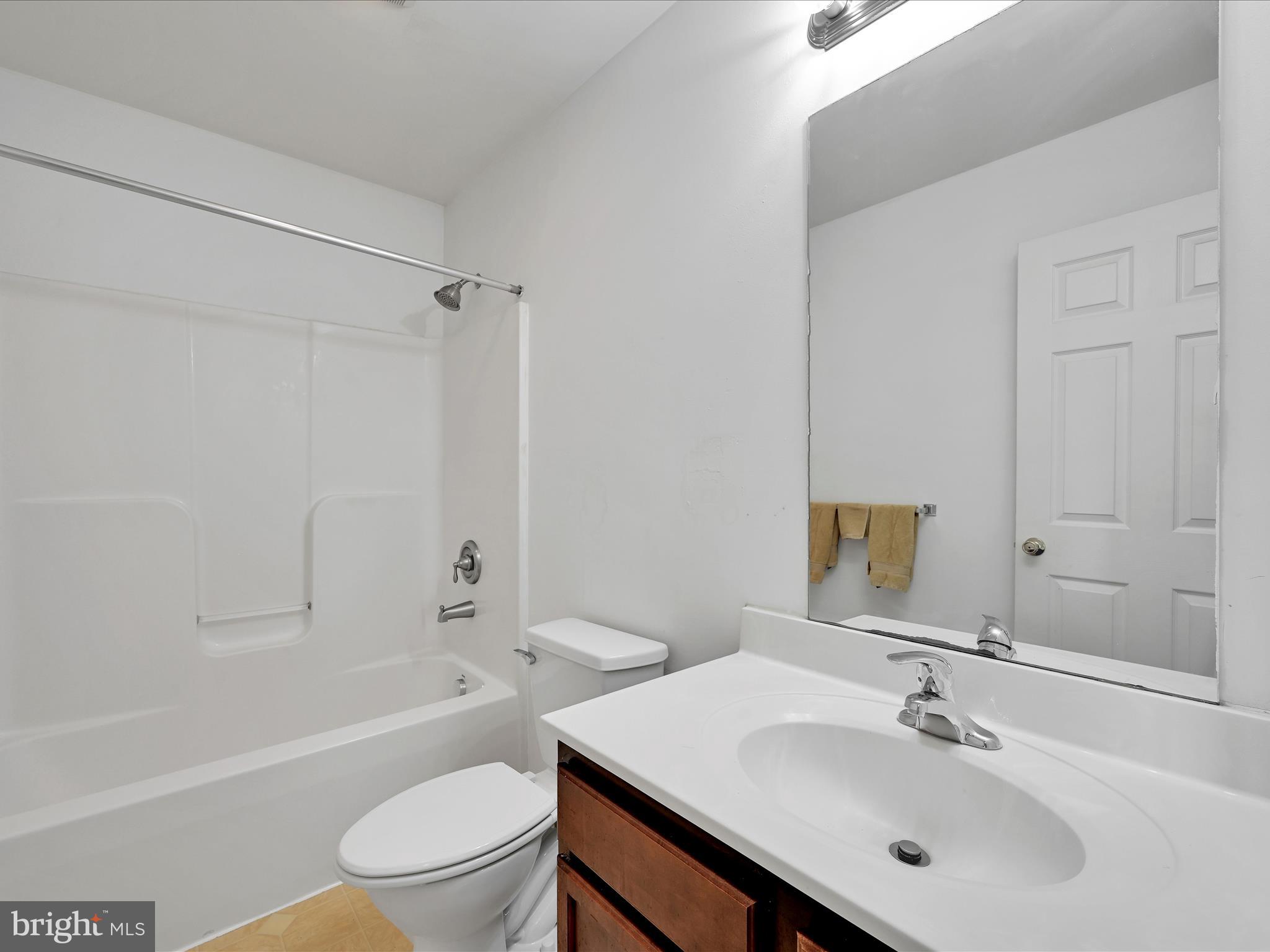 STERLING PLACE - Residential