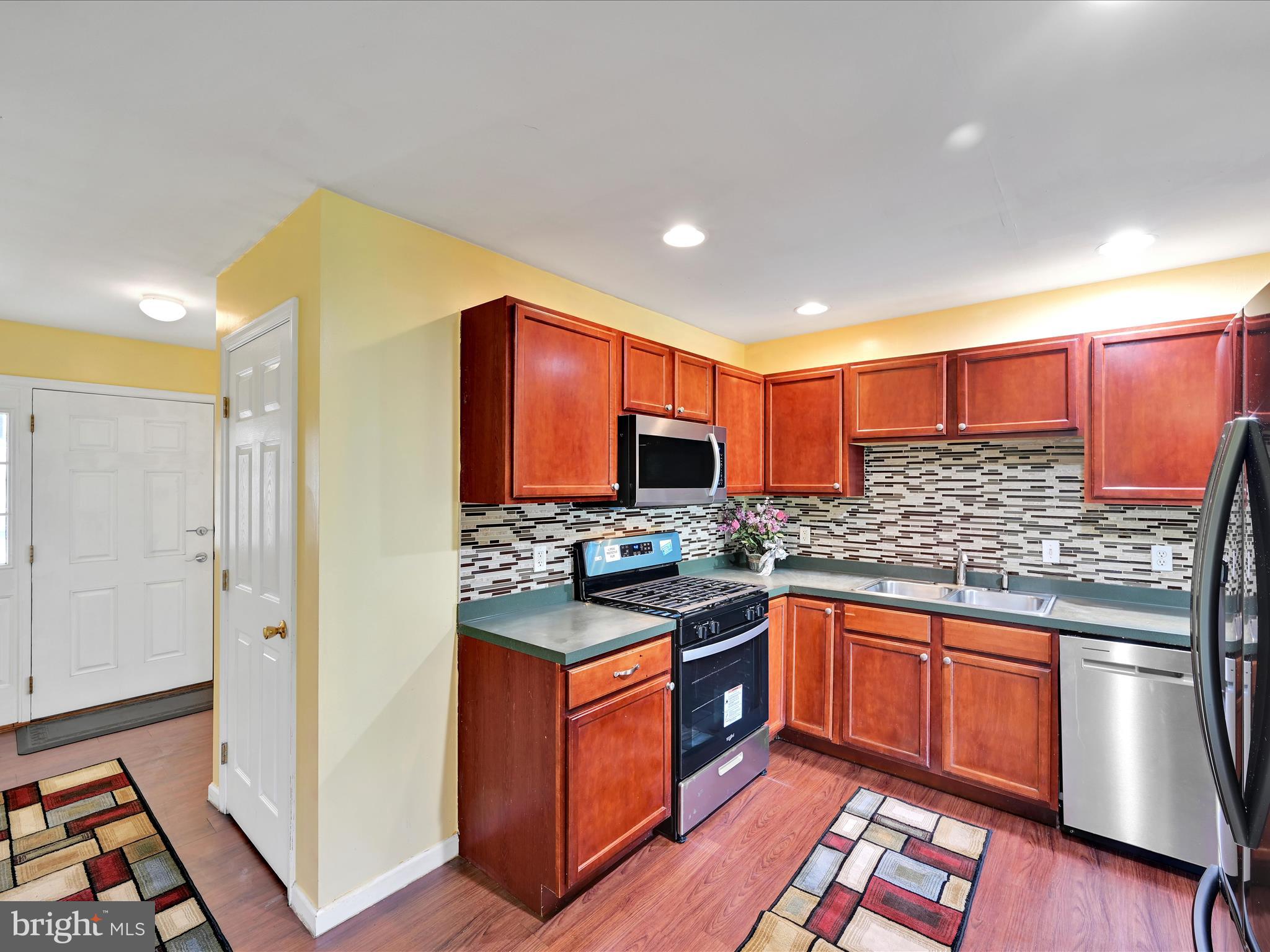 STERLING PLACE - Residential