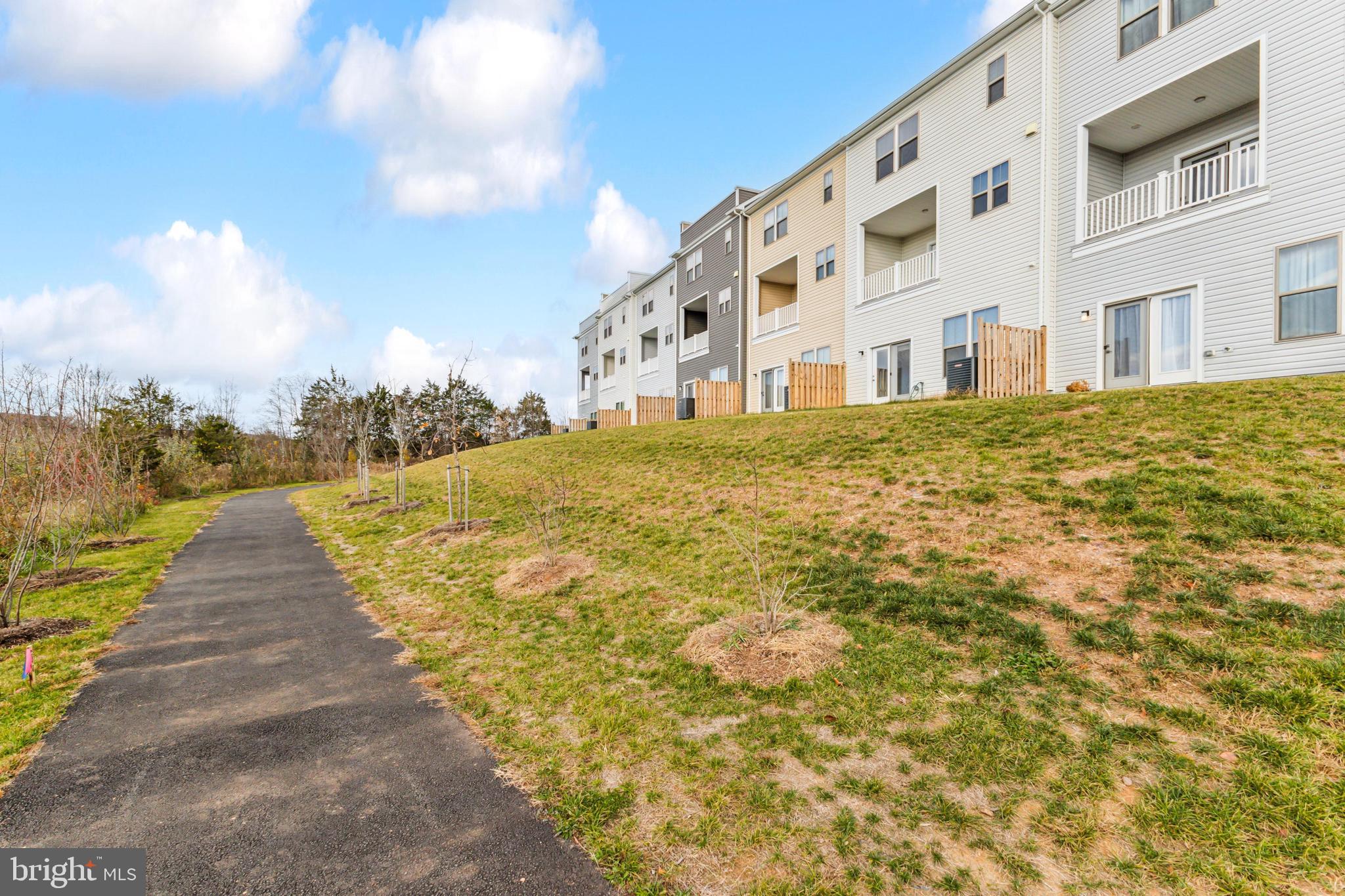 TOWNS AT CARTERS GROVE - Residential