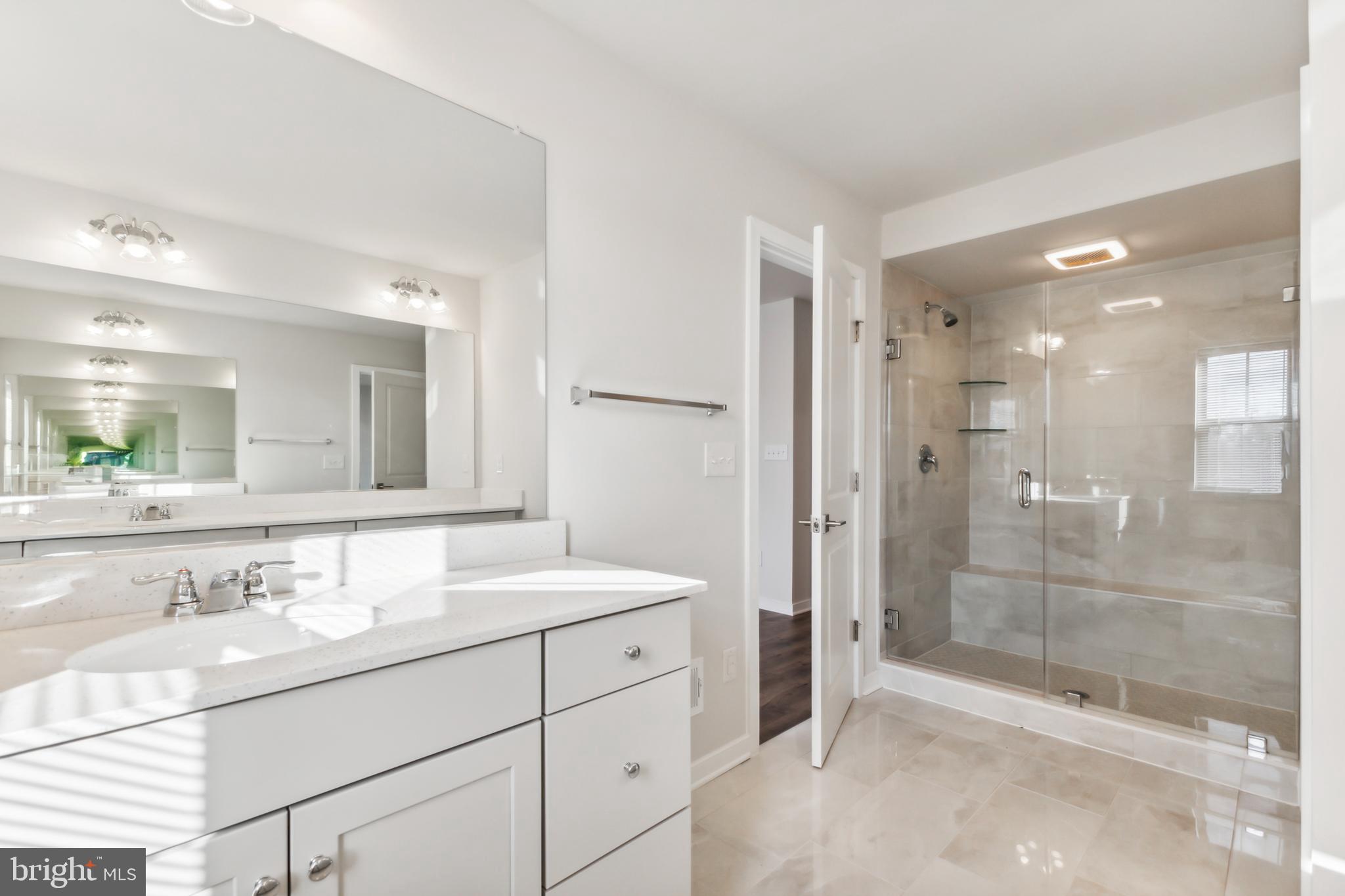 TOWNS AT CARTERS GROVE - Residential