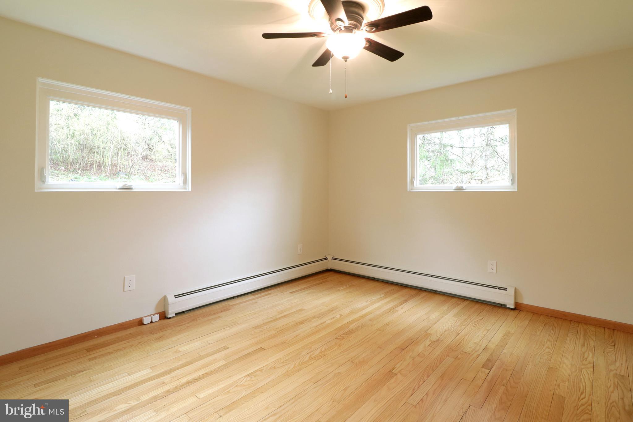 HOLMES-FOSTER - Residential