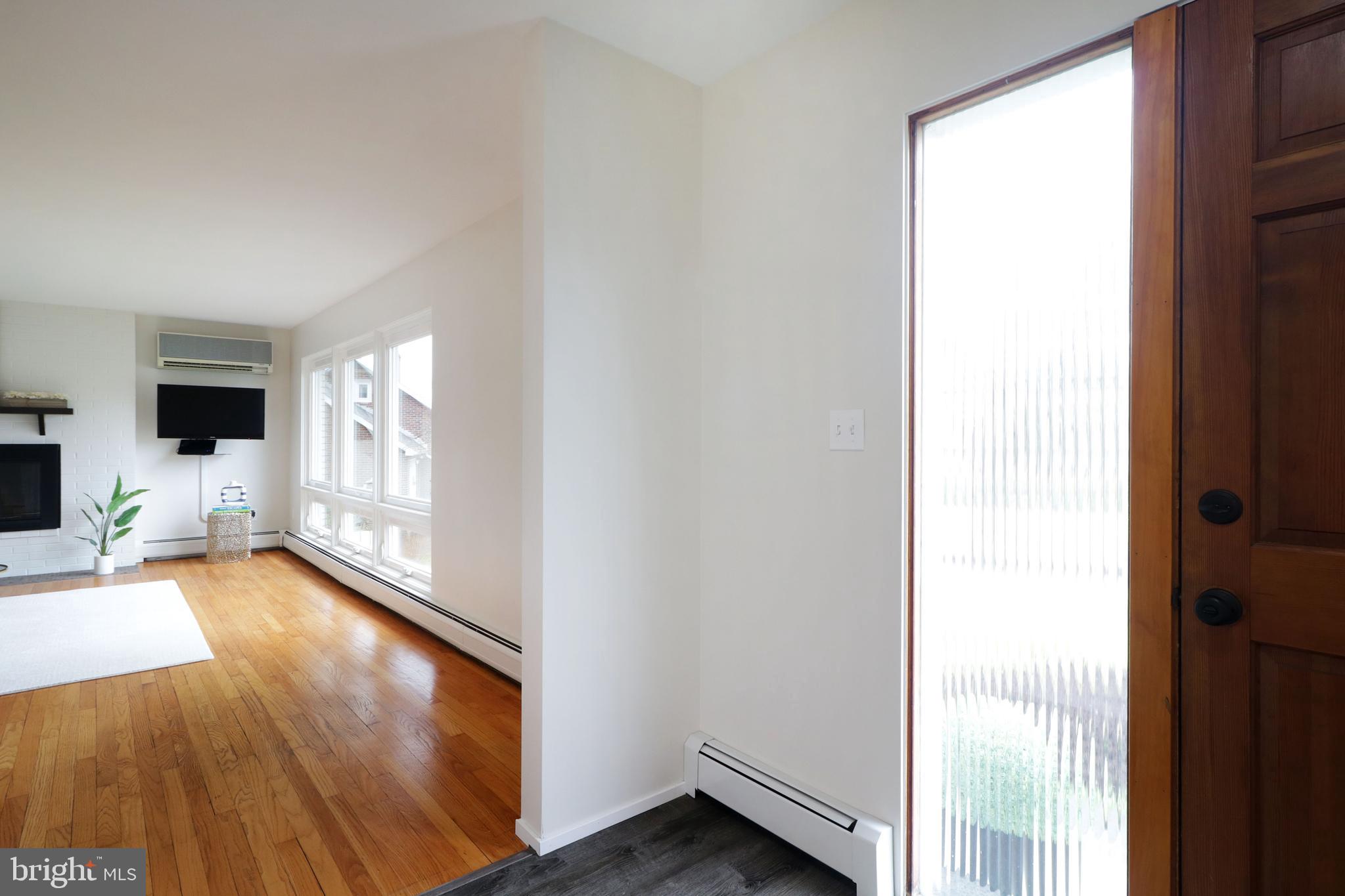 HOLMES-FOSTER - Residential