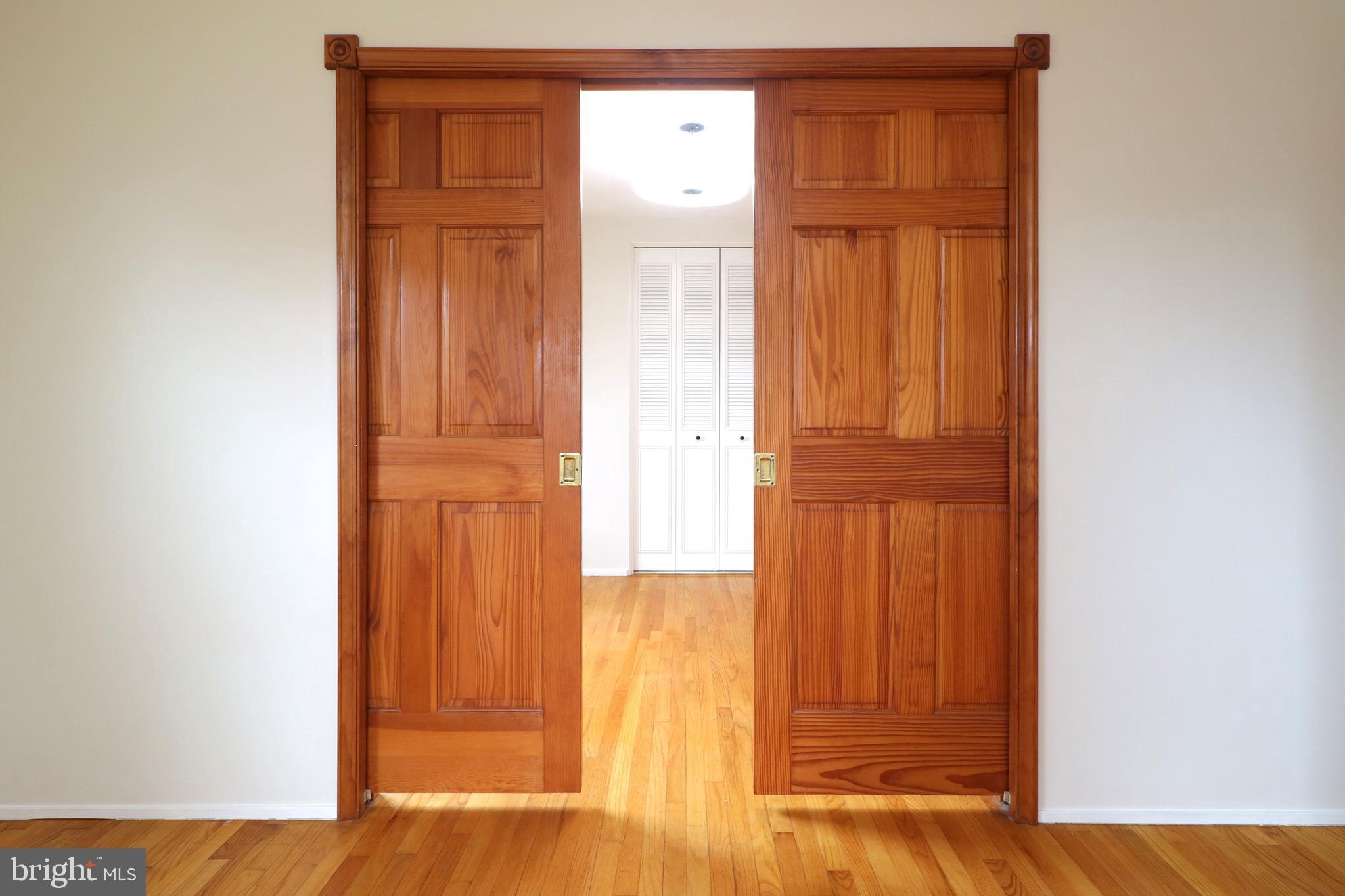 HOLMES-FOSTER - Residential