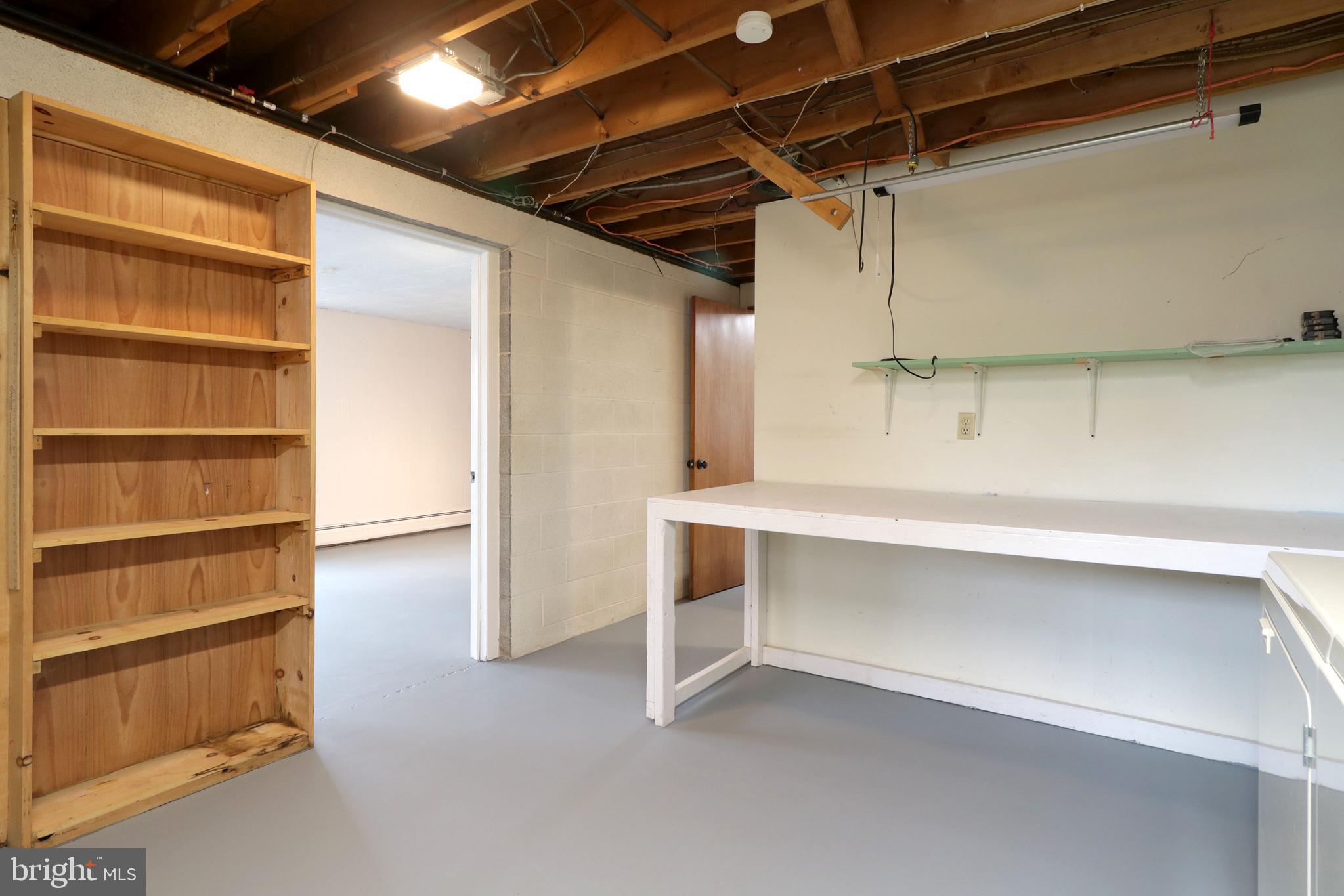 HOLMES-FOSTER - Residential