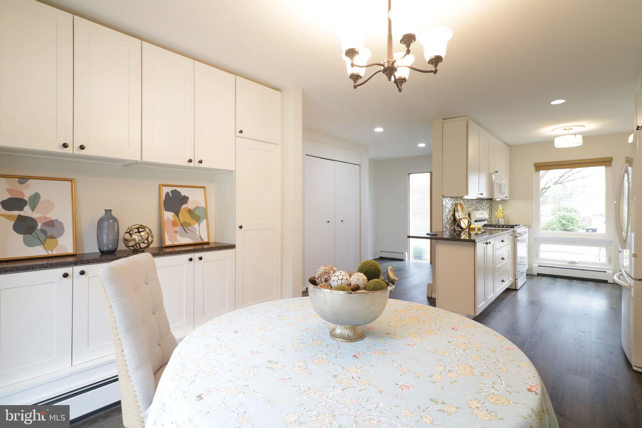 HOLMES-FOSTER - Residential