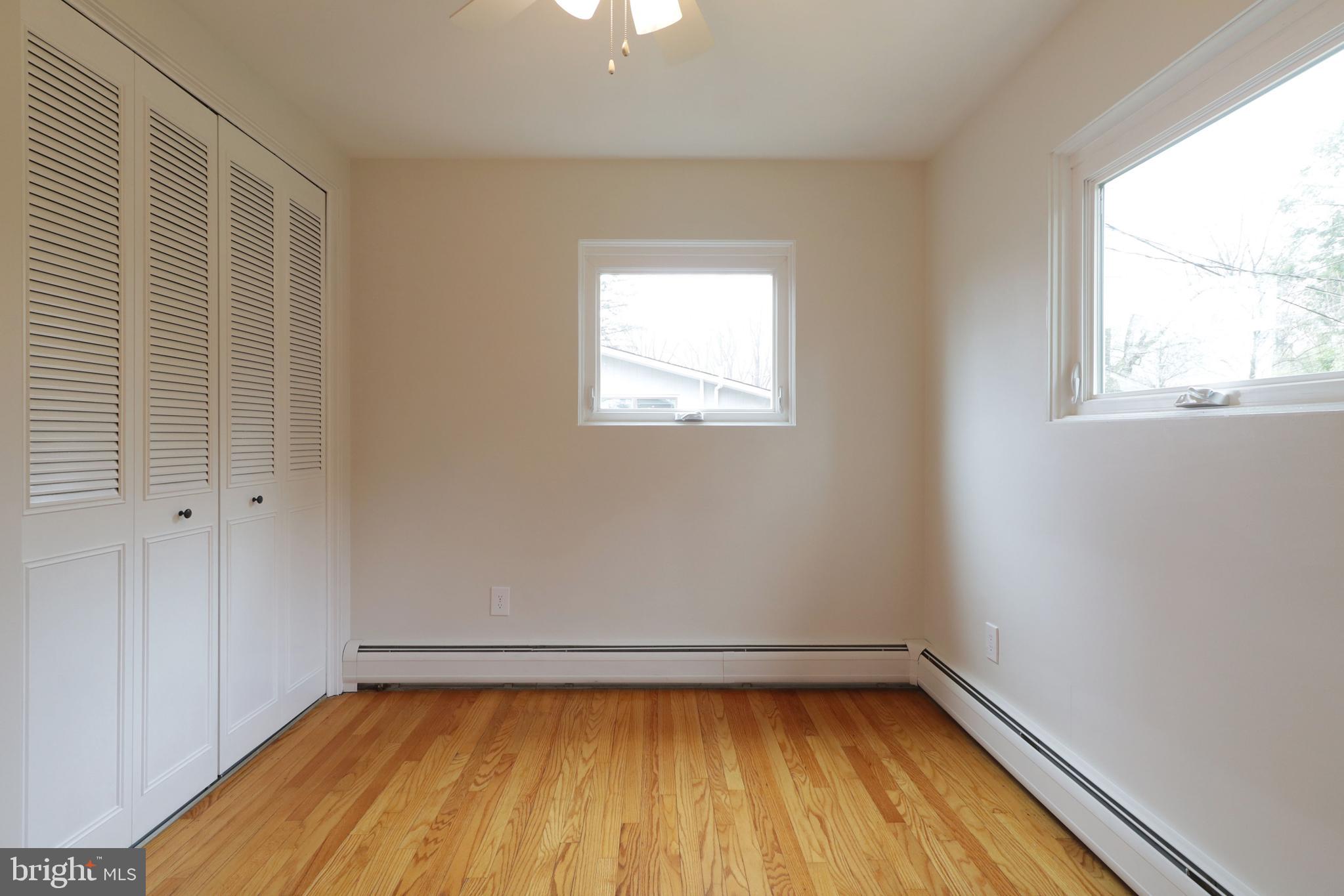 HOLMES-FOSTER - Residential