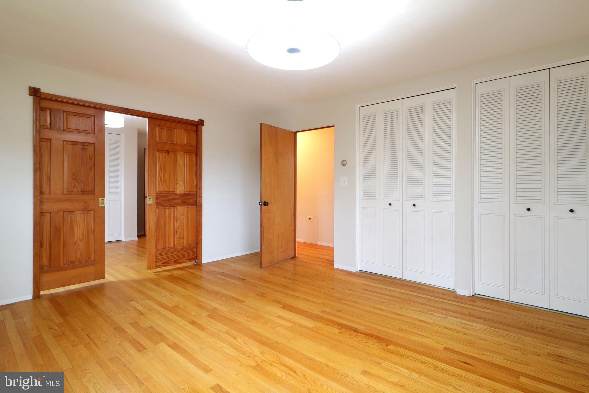 HOLMES-FOSTER - Residential