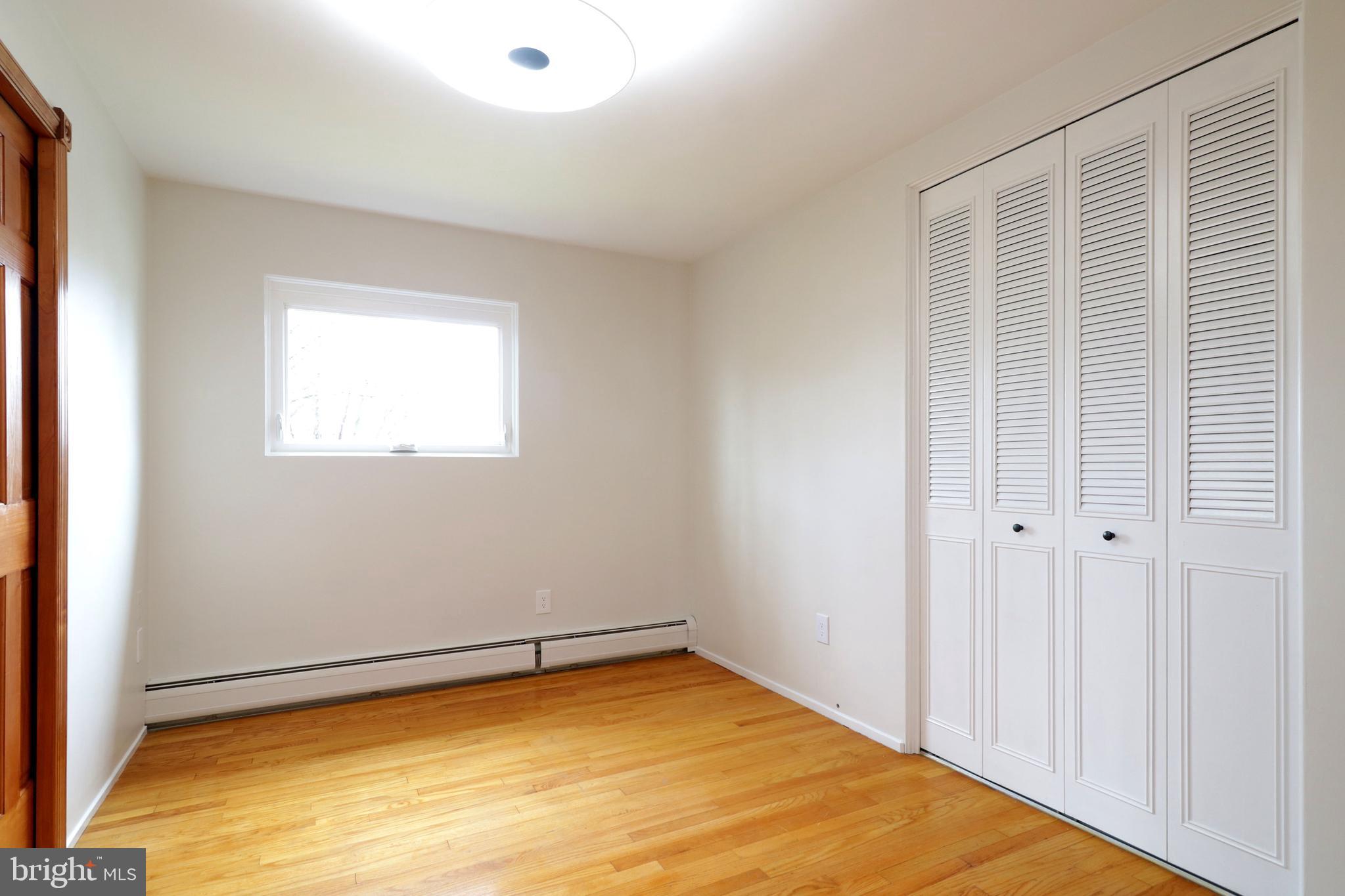 HOLMES-FOSTER - Residential