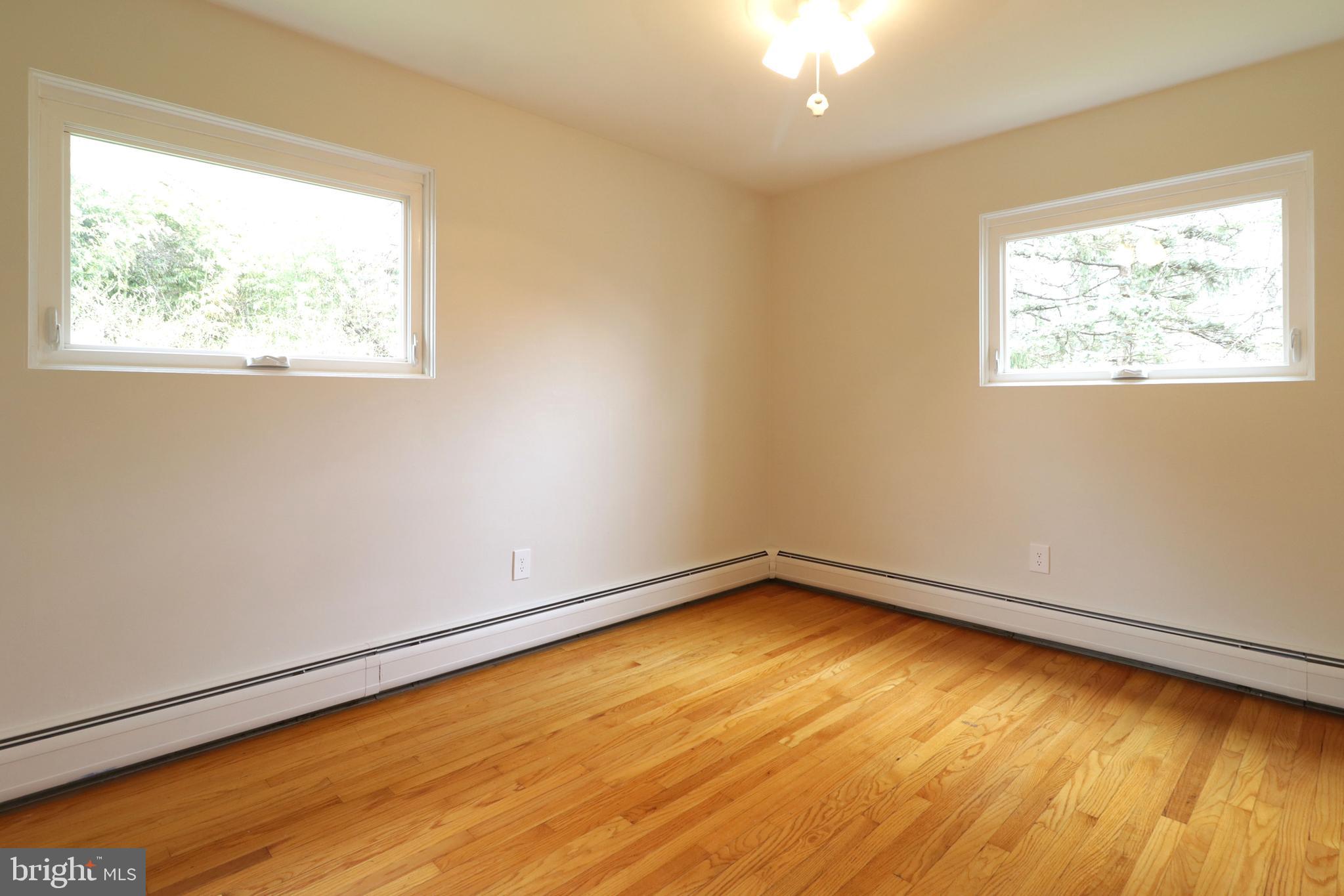 HOLMES-FOSTER - Residential