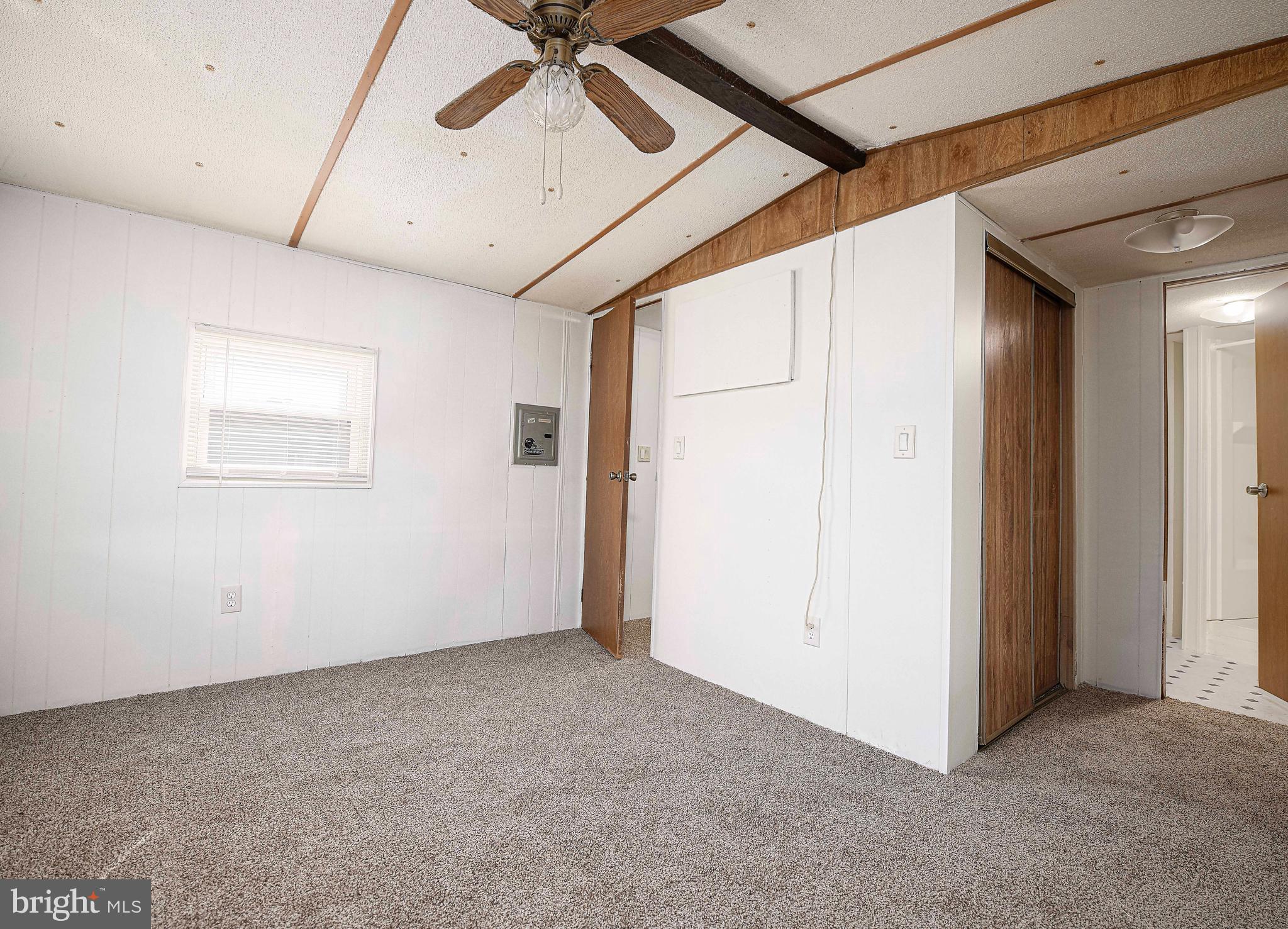 HARFORD MOBILE VILLAGE - Residential