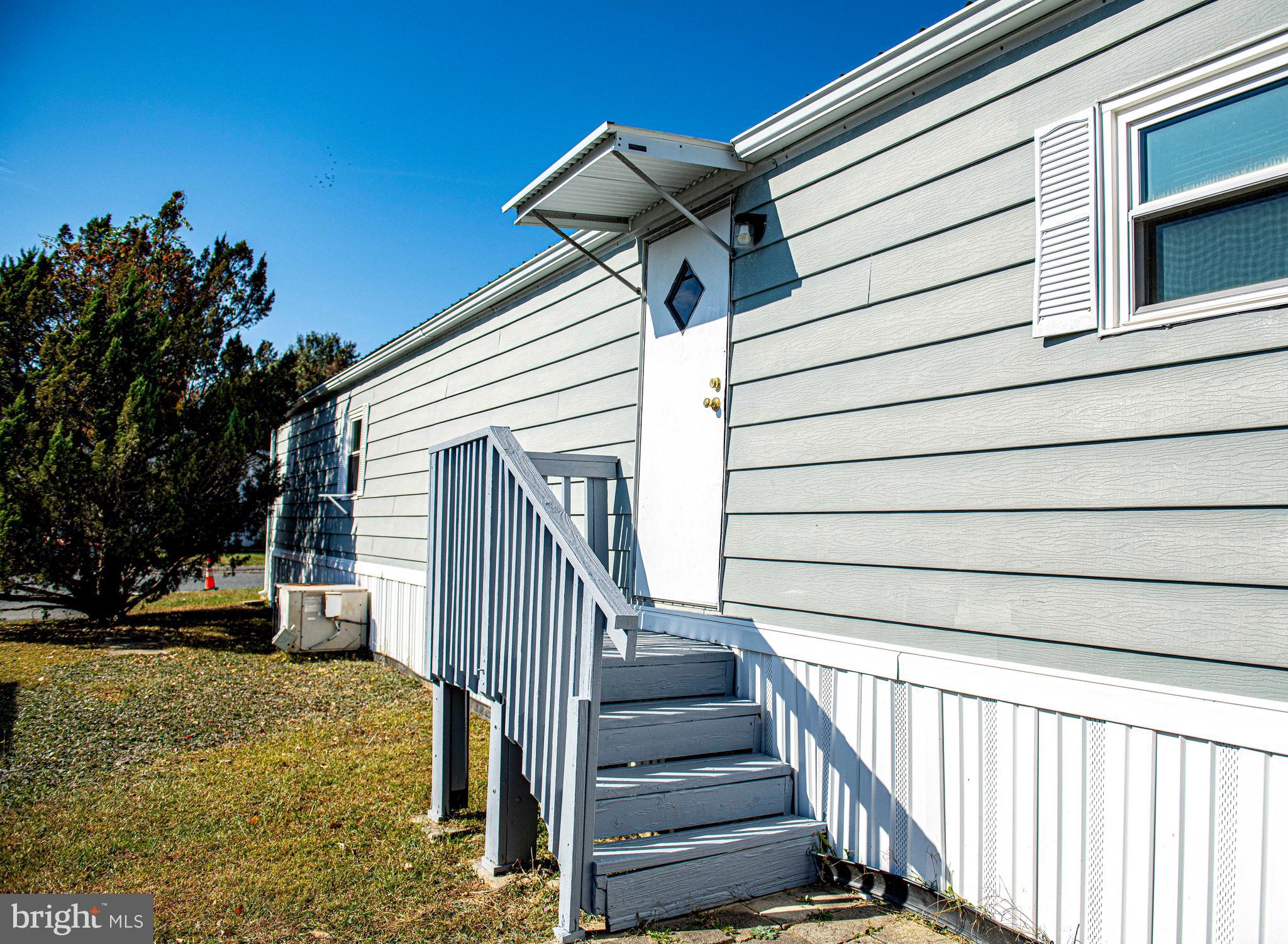 HARFORD MOBILE VILLAGE - Residential