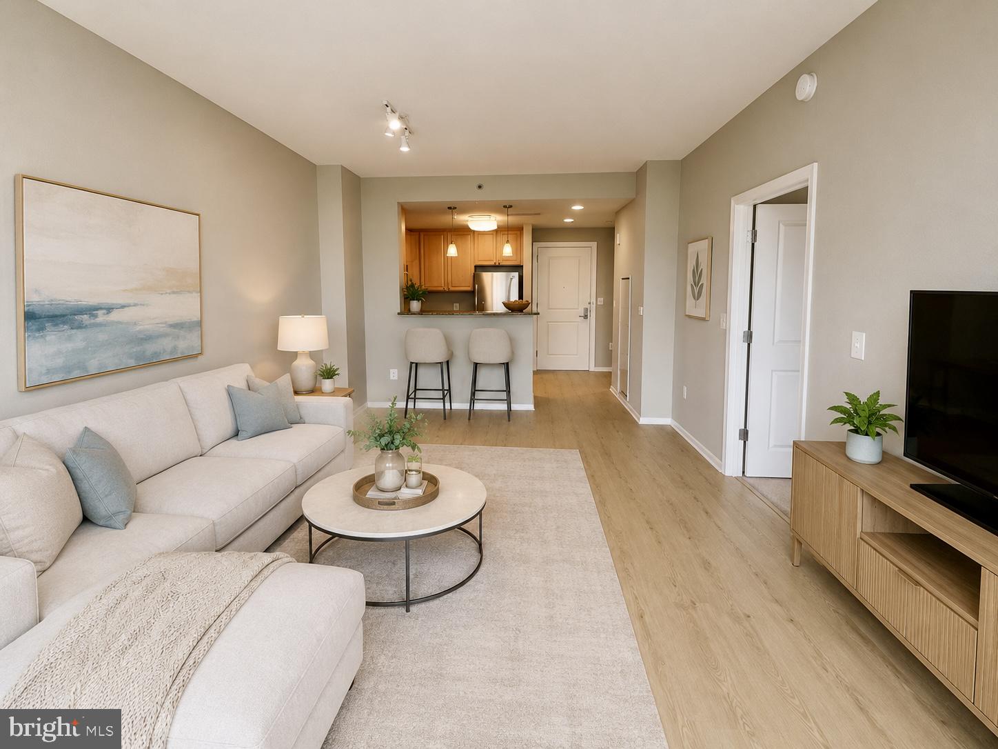 THE STERLING AT THE METRO - Residential
