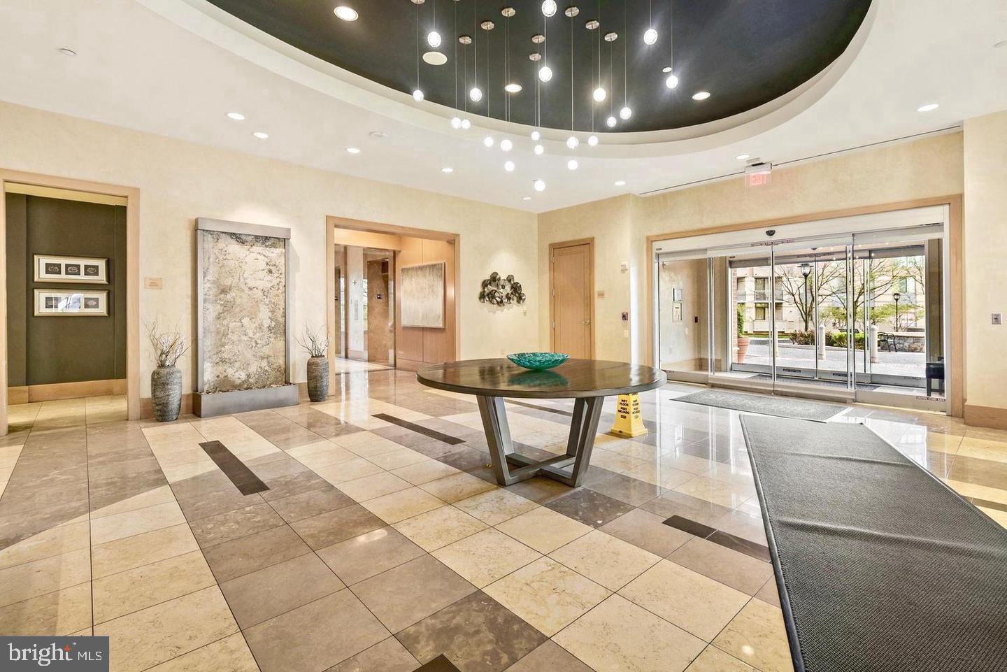 THE STERLING AT THE METRO - Residential