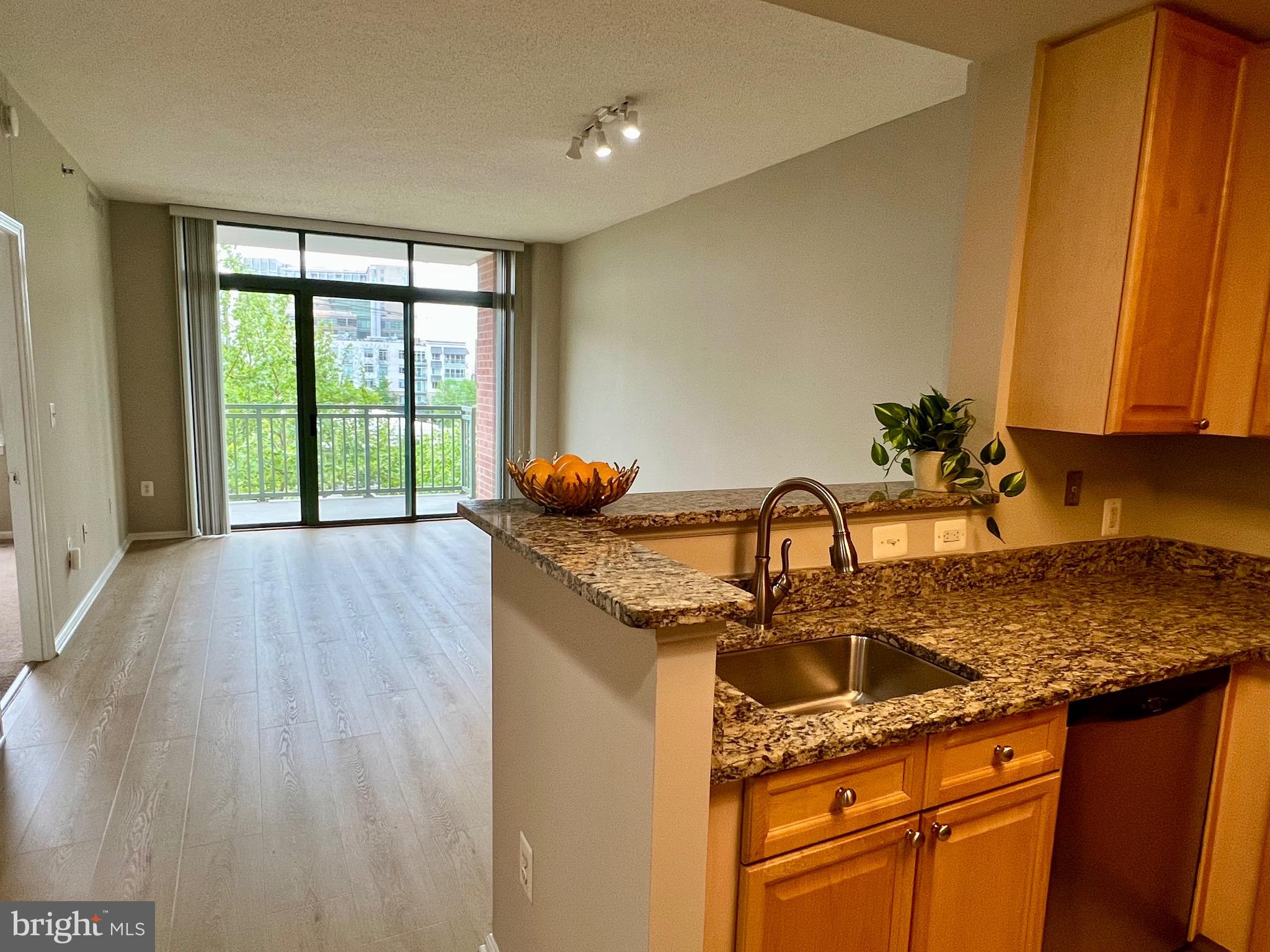 THE STERLING AT THE METRO - Residential