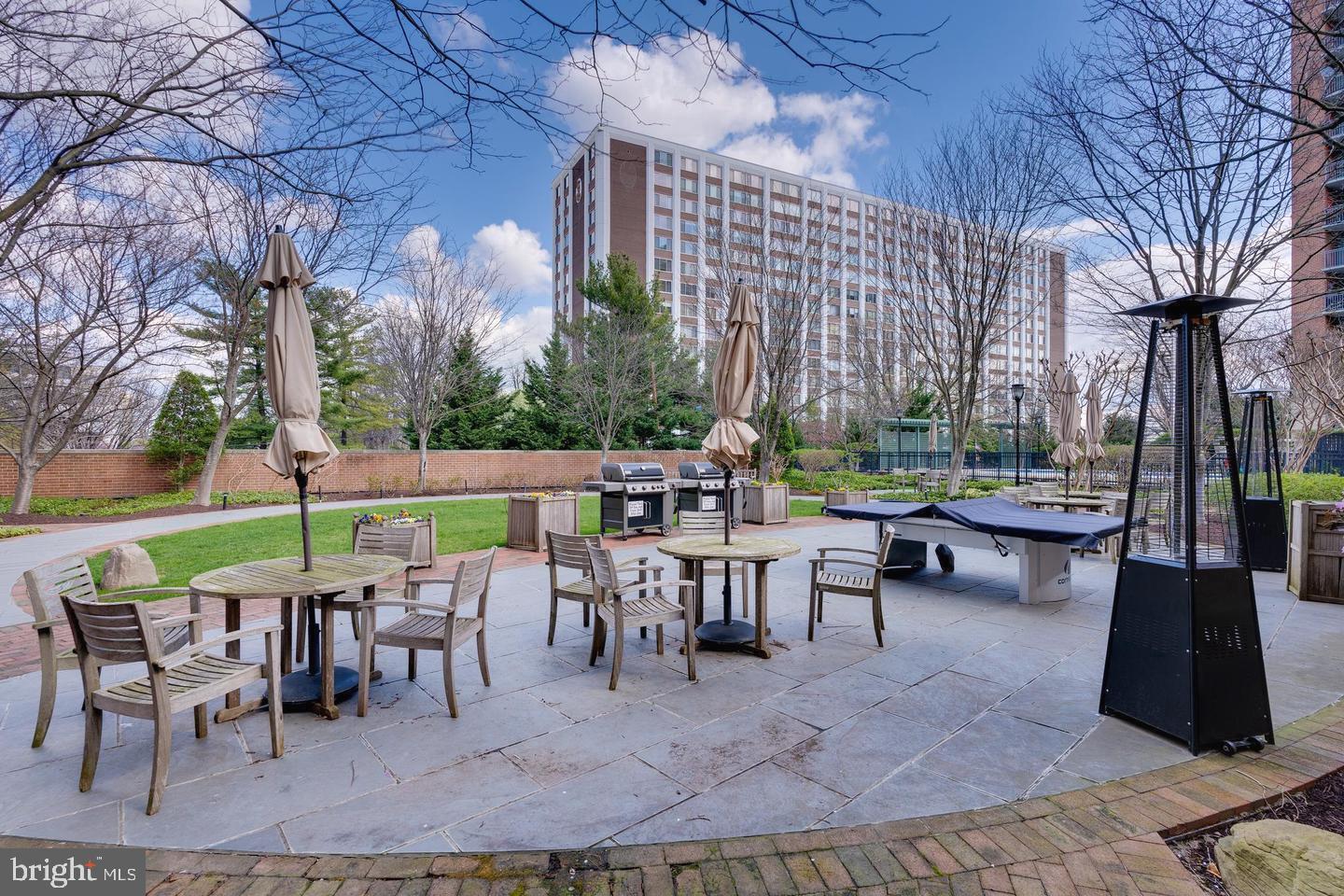 THE STERLING AT THE METRO - Residential