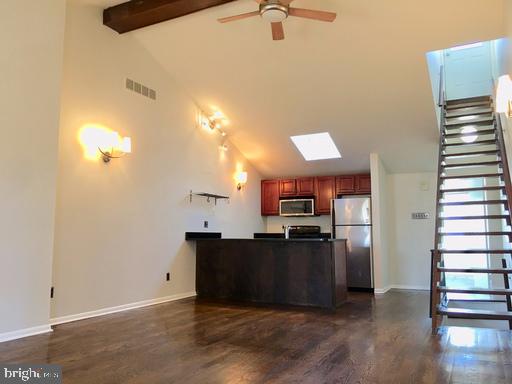 GRADUATE HOSPITAL - Residential Lease