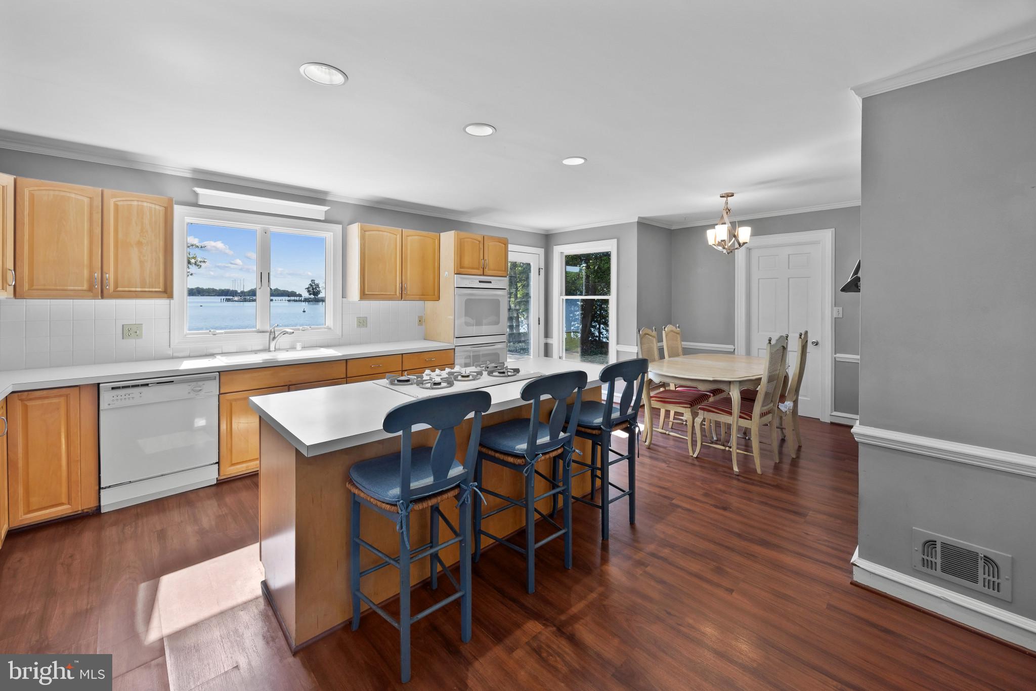 FAIR OAKS ON THE MAGOTHY - Residential