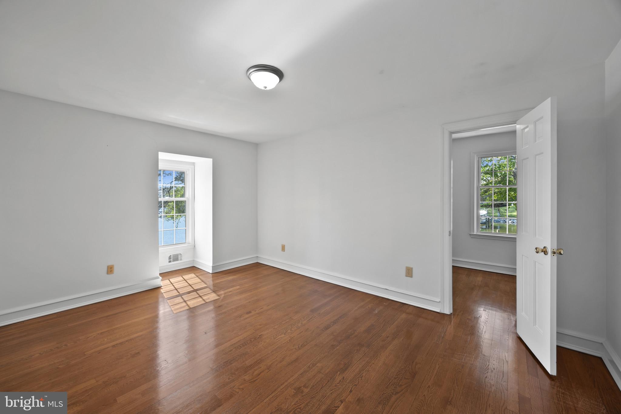 FAIR OAKS ON THE MAGOTHY - Residential