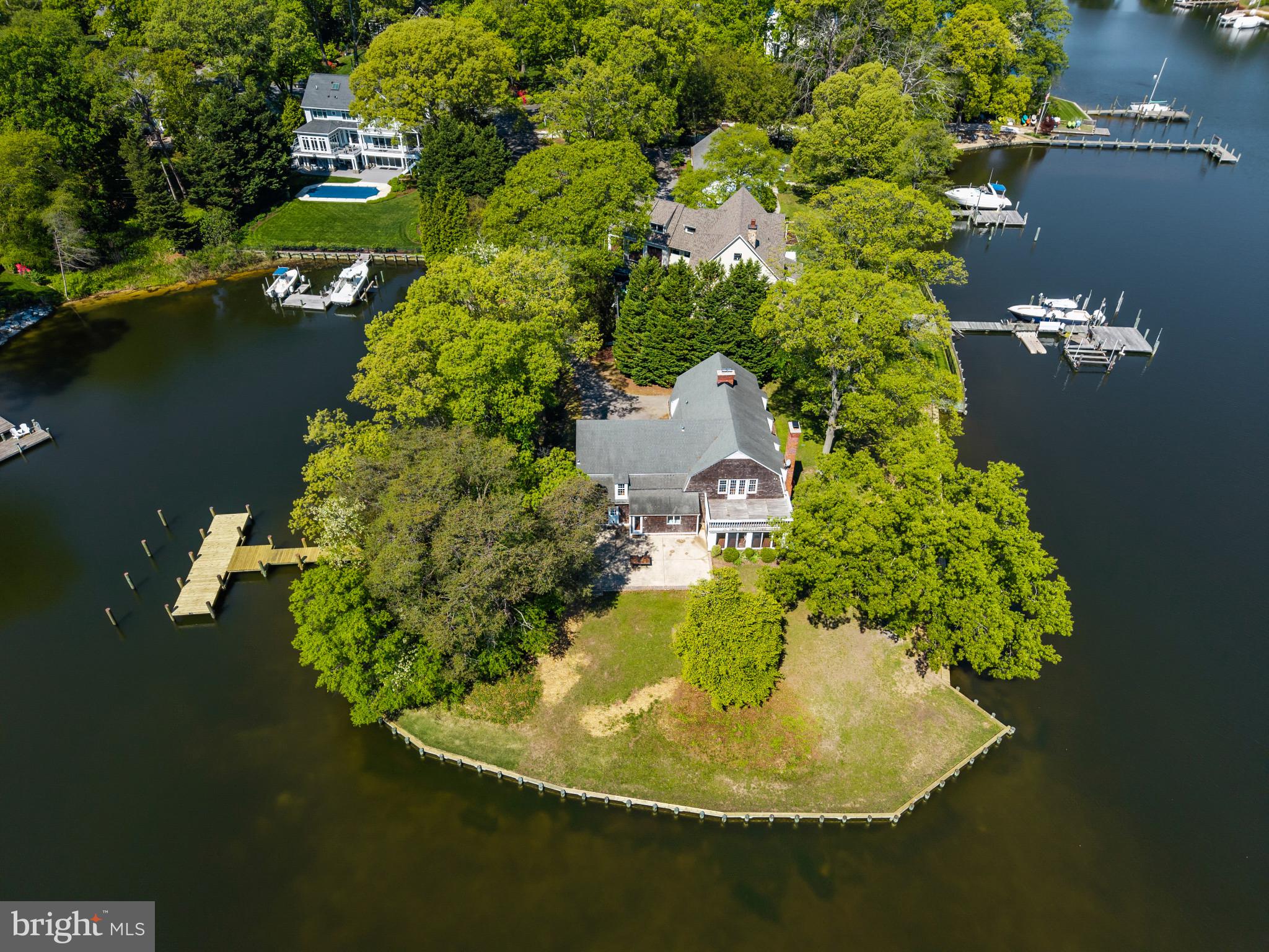 FAIR OAKS ON THE MAGOTHY - Residential