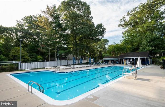 FAIR OAKS ON THE MAGOTHY - Residential