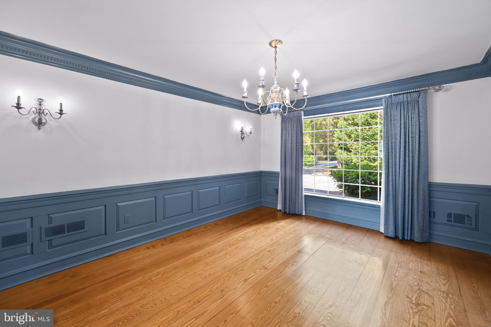 FAIR OAKS ON THE MAGOTHY - Residential