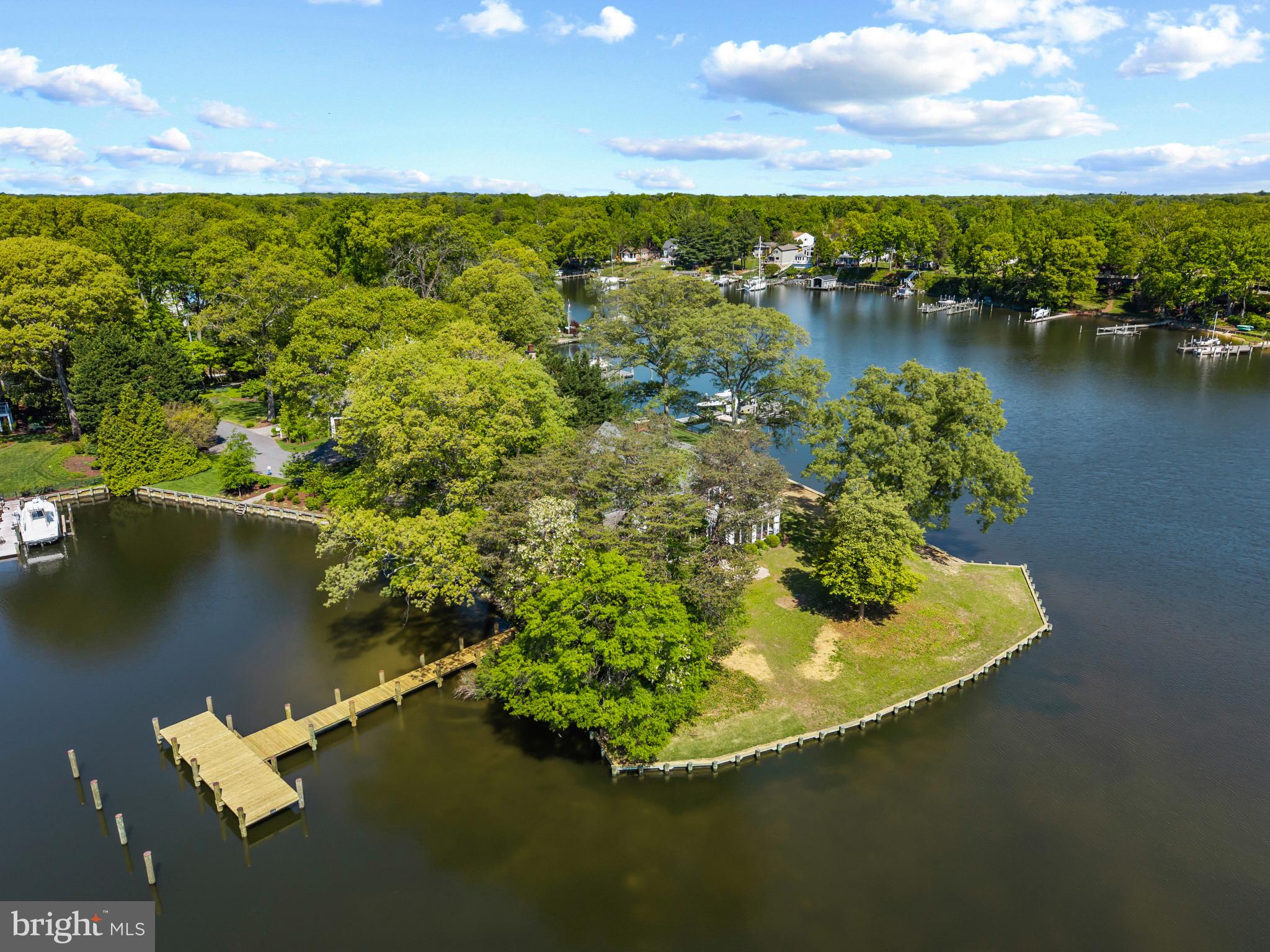 FAIR OAKS ON THE MAGOTHY - Residential