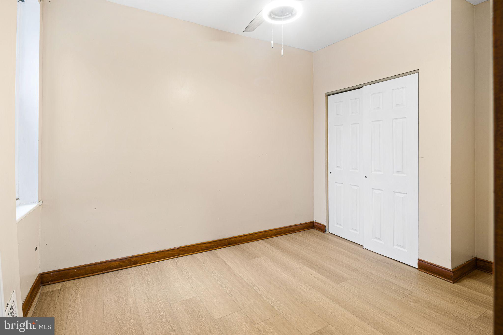 POINT BREEZE - Residential