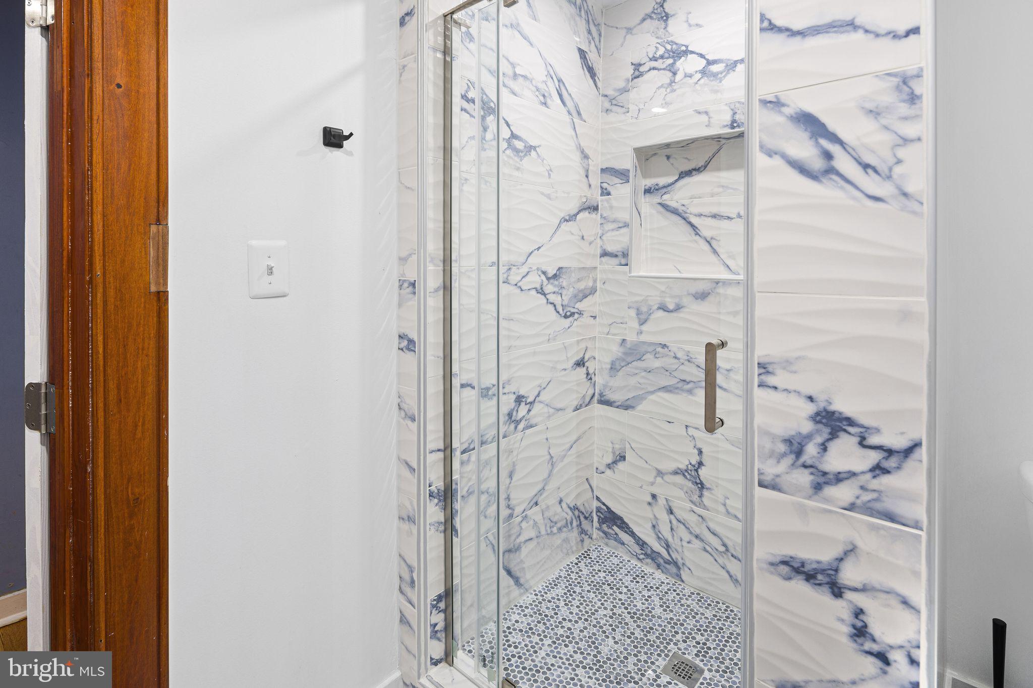 POINT BREEZE - Residential