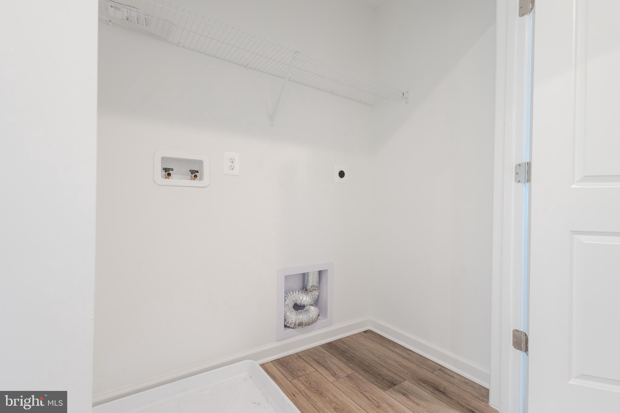 SOUTH BROOK - Residential Lease