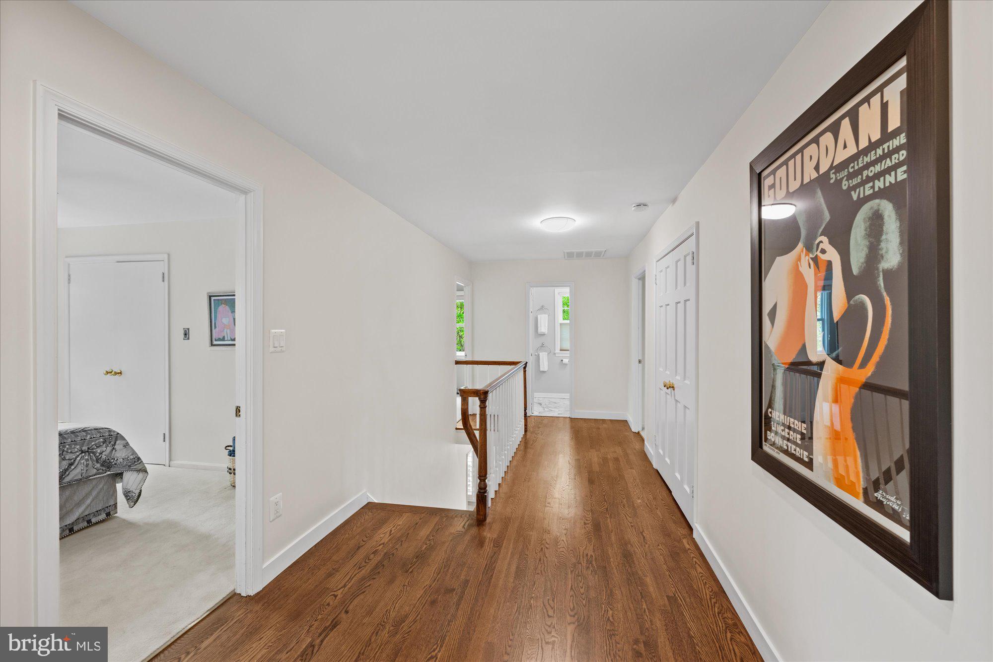 MC LEAN HUNT - Residential