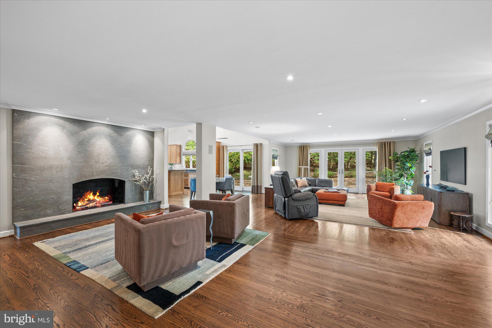 MC LEAN HUNT - Residential