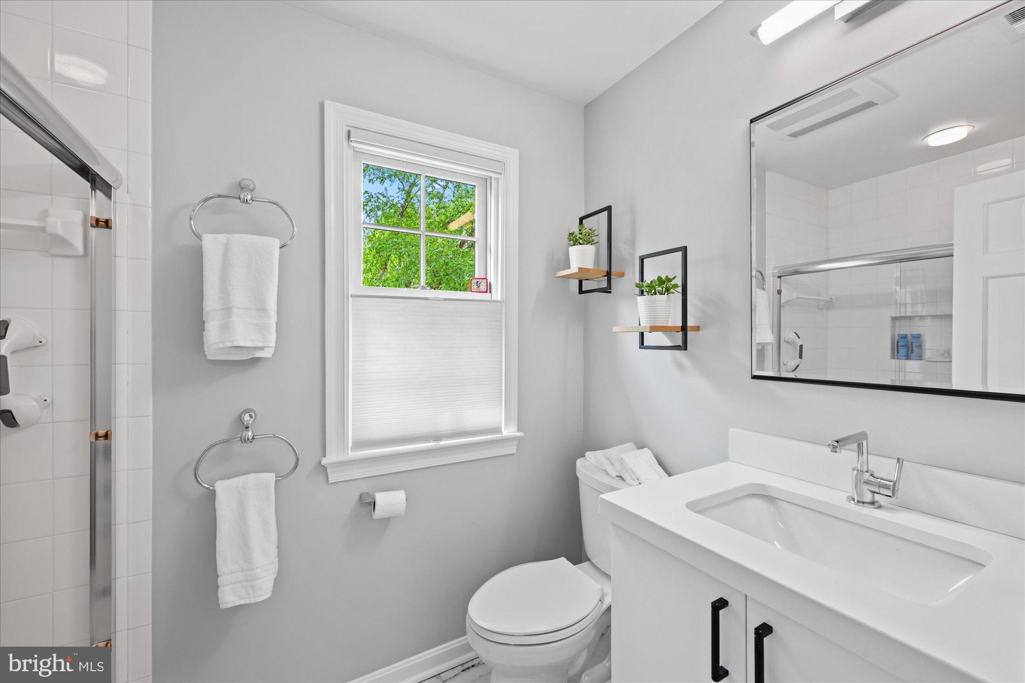 MC LEAN HUNT - Residential