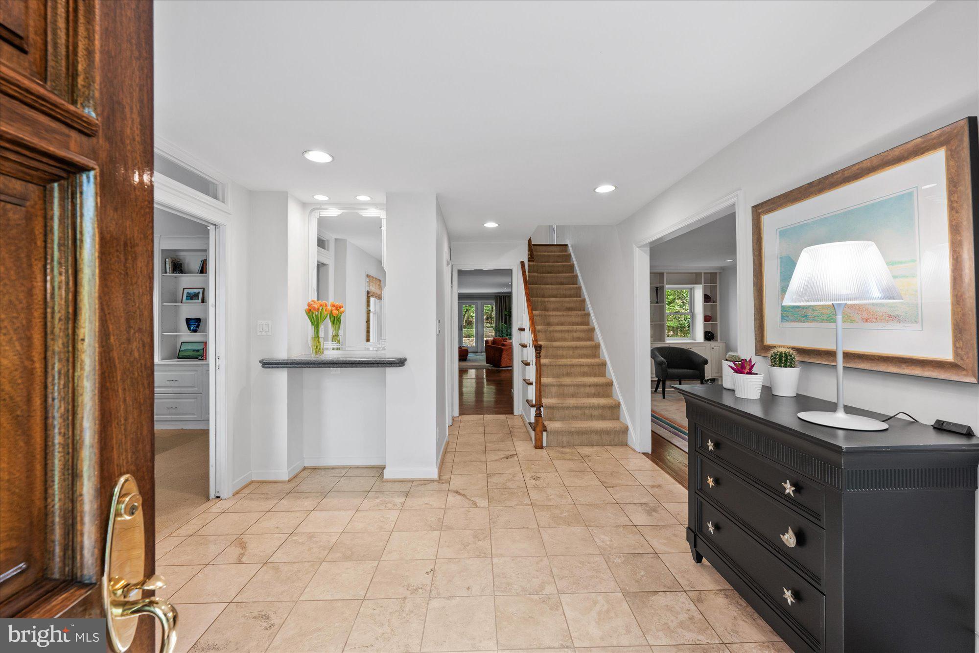 MC LEAN HUNT - Residential