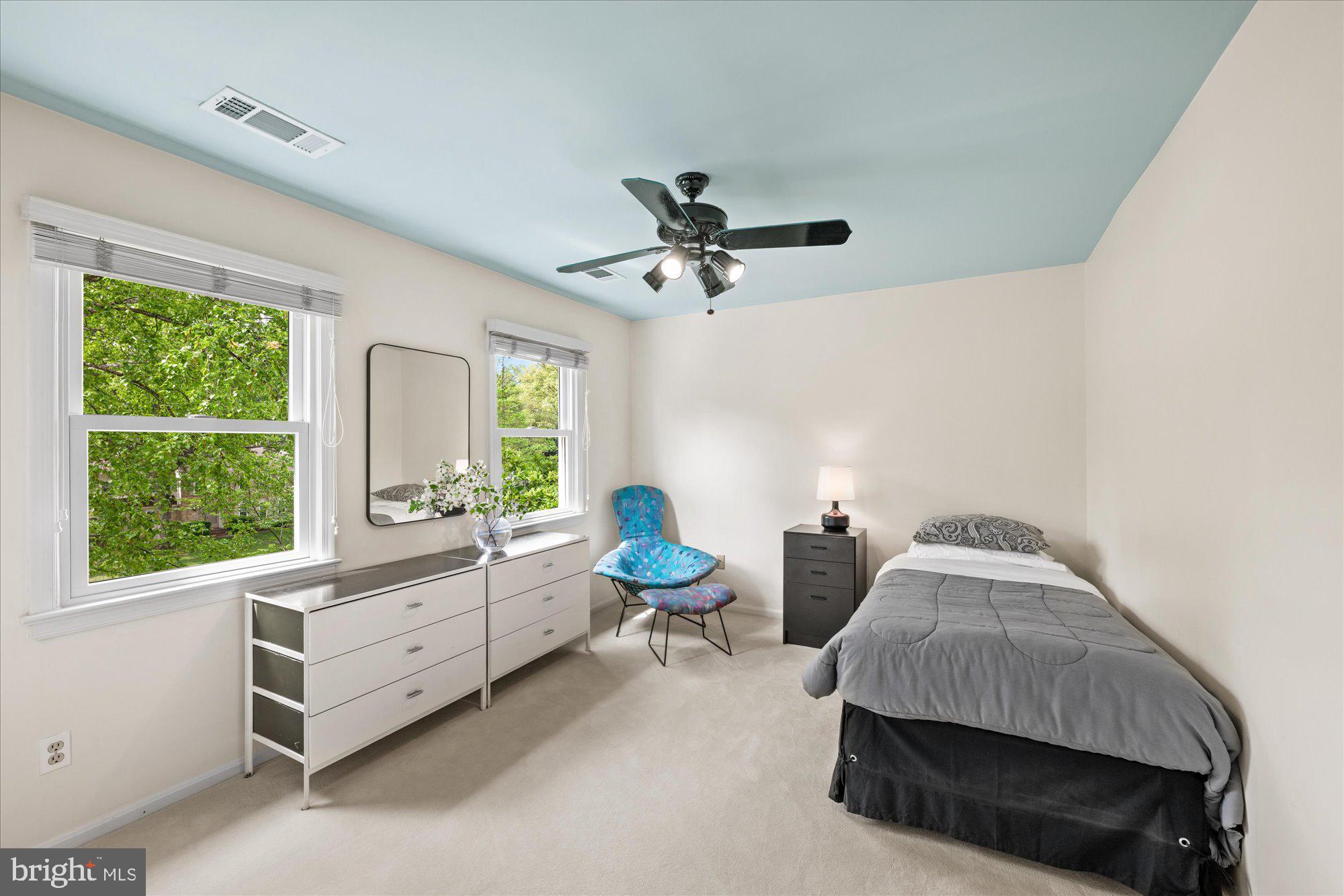 MC LEAN HUNT - Residential