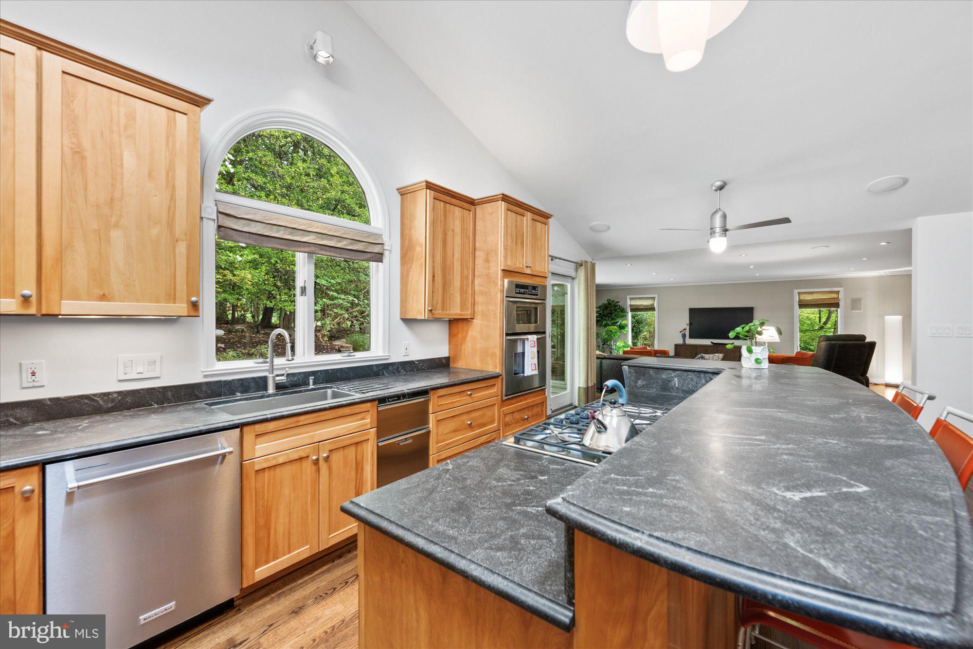 MC LEAN HUNT - Residential