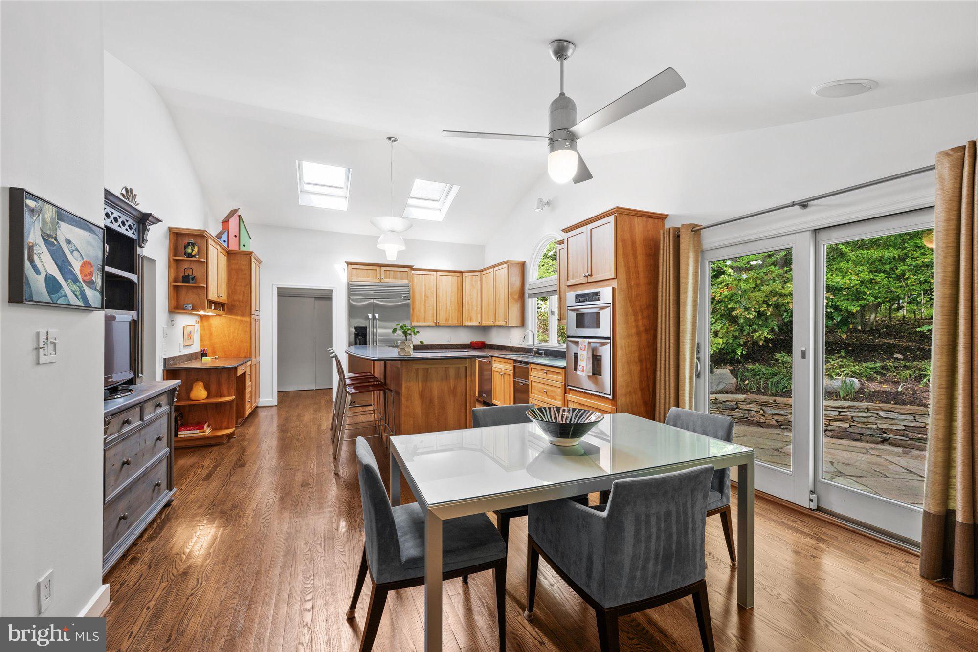 MC LEAN HUNT - Residential