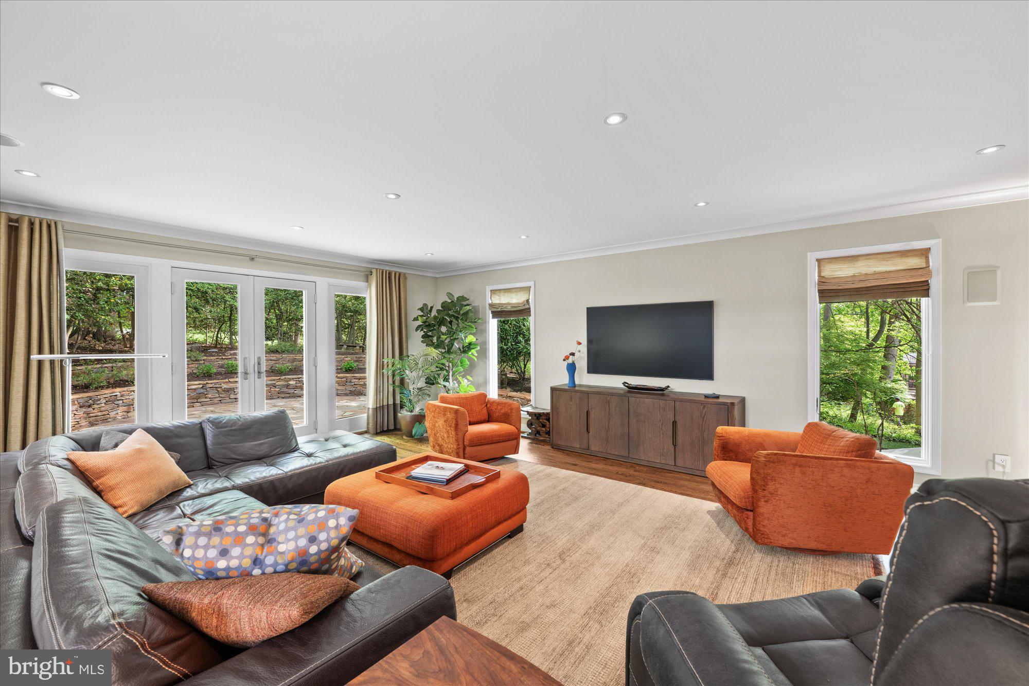 MC LEAN HUNT - Residential