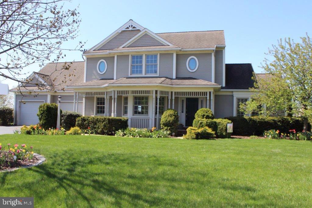 OLDE FIELD - Residential
