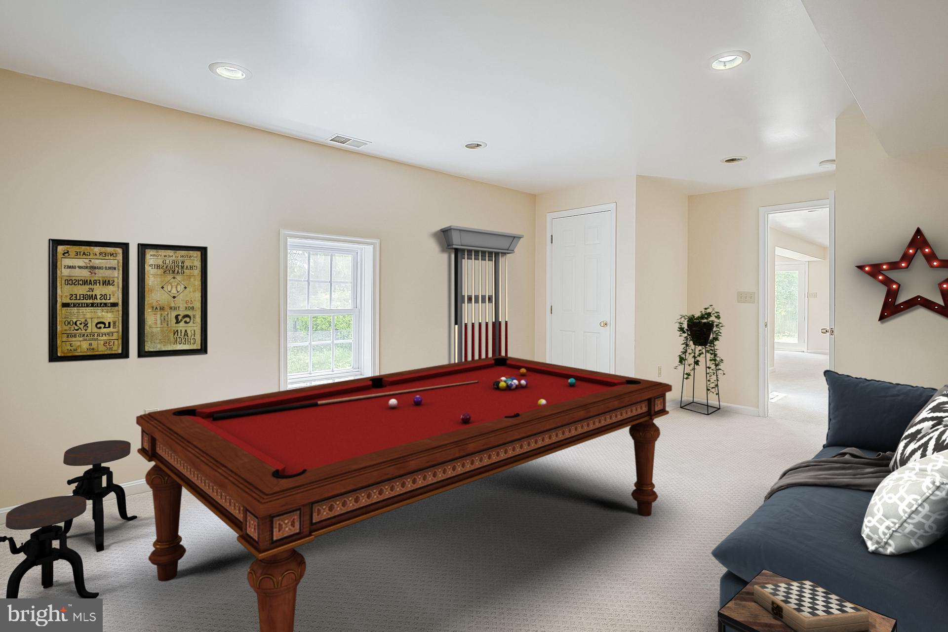 CRESTBROOK - Residential