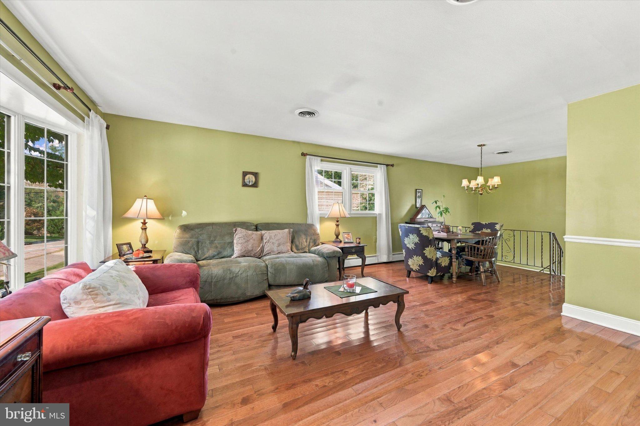 3625 N CLEARWATER LANE