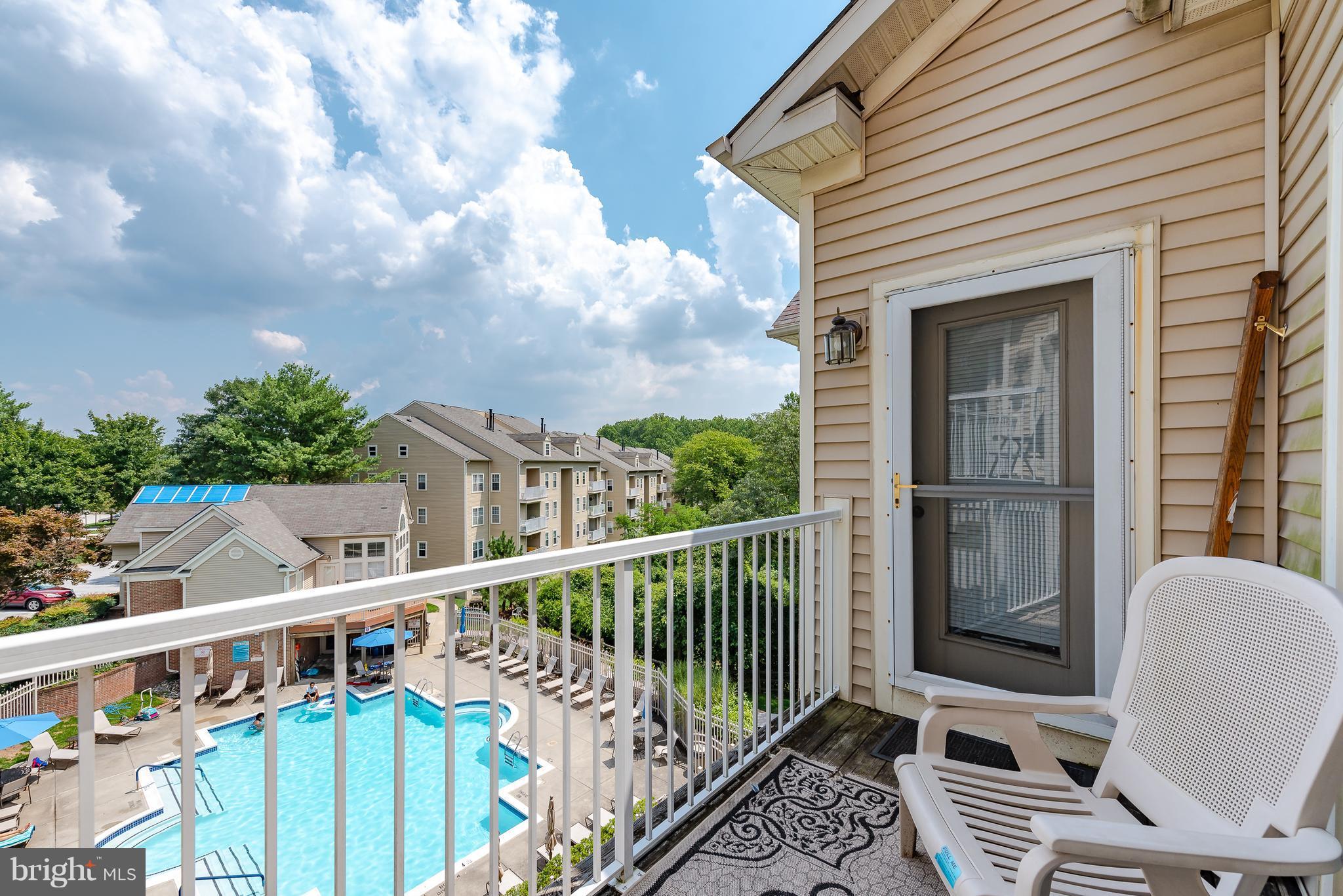 FALLS GABLE - Residential Lease