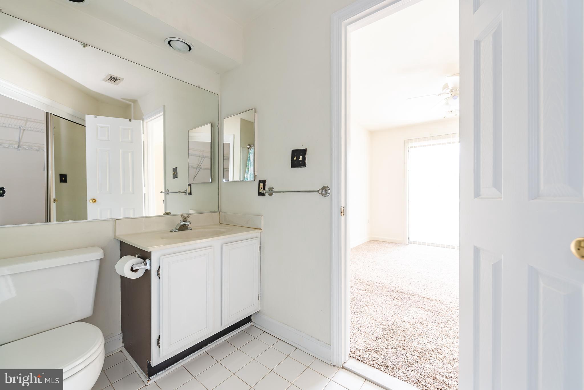 FALLS GABLE - Residential Lease