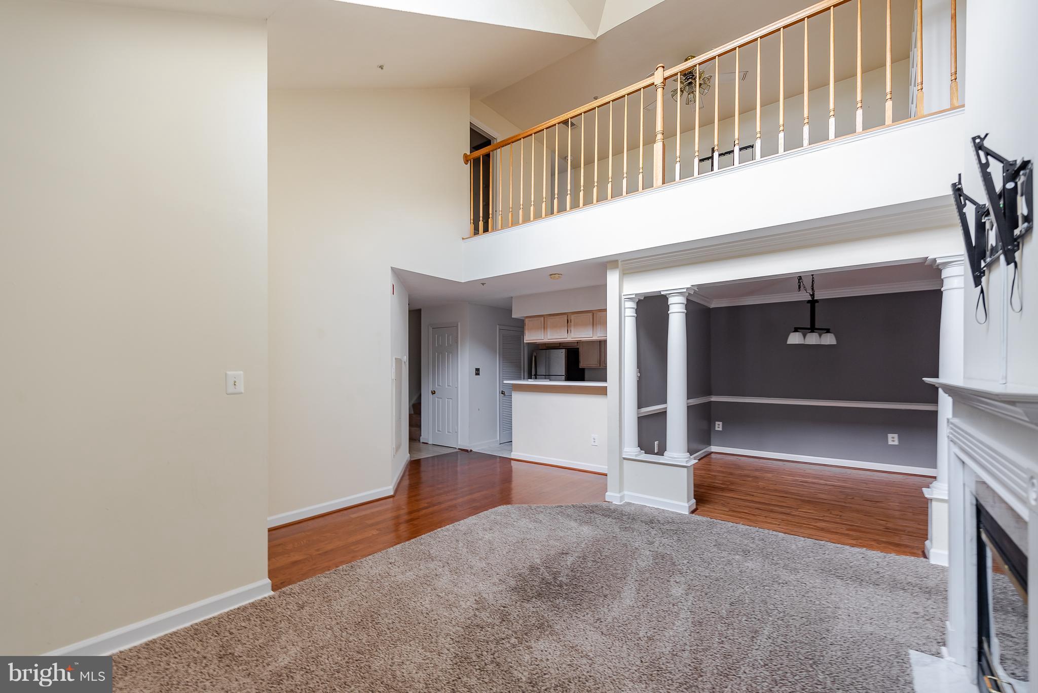 FALLS GABLE - Residential Lease