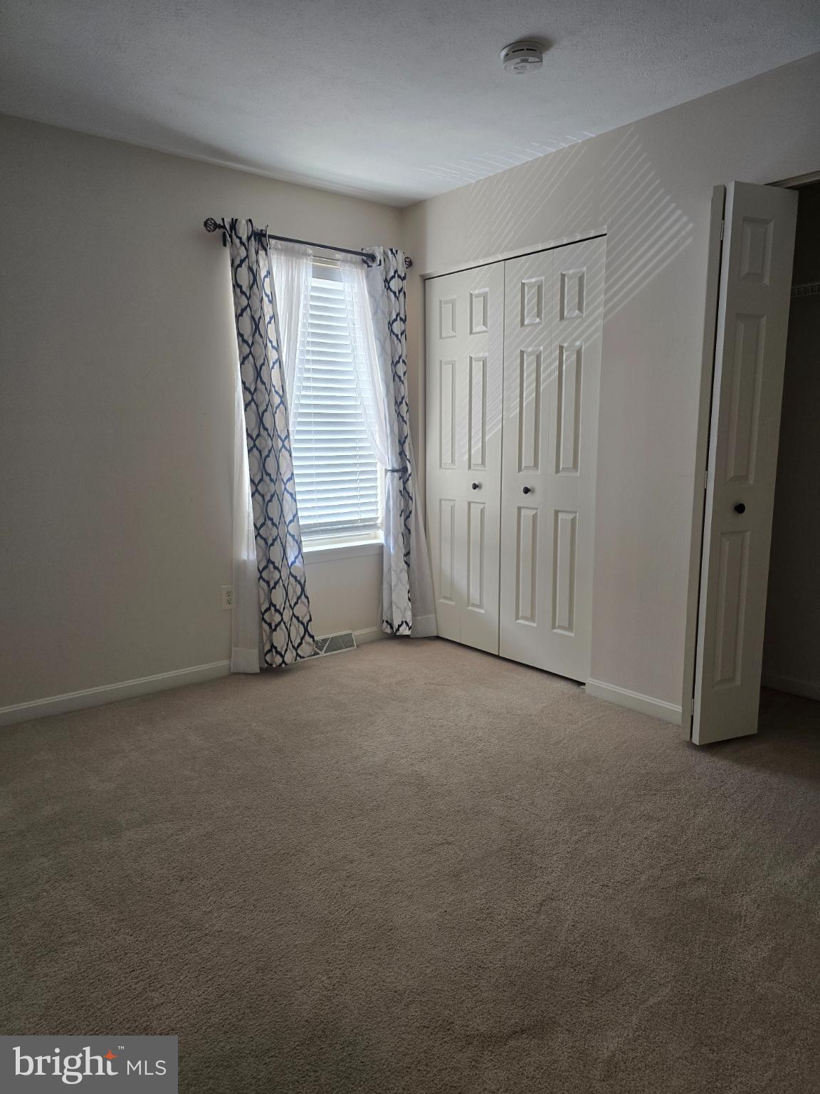 NEW MARKET WEST - Residential Lease